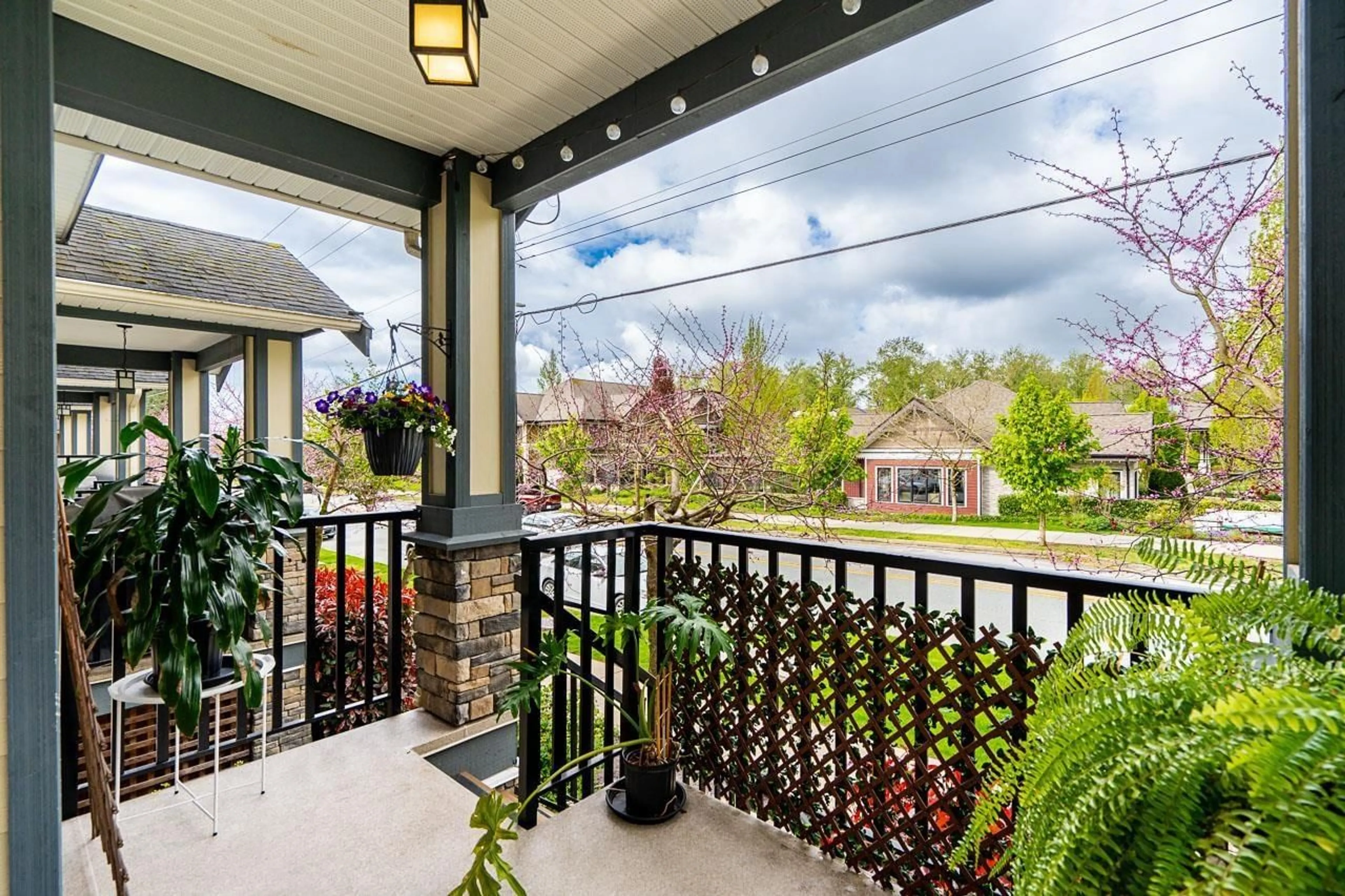 Patio, street for 1 - 18818 71, Surrey British Columbia V4N6N9