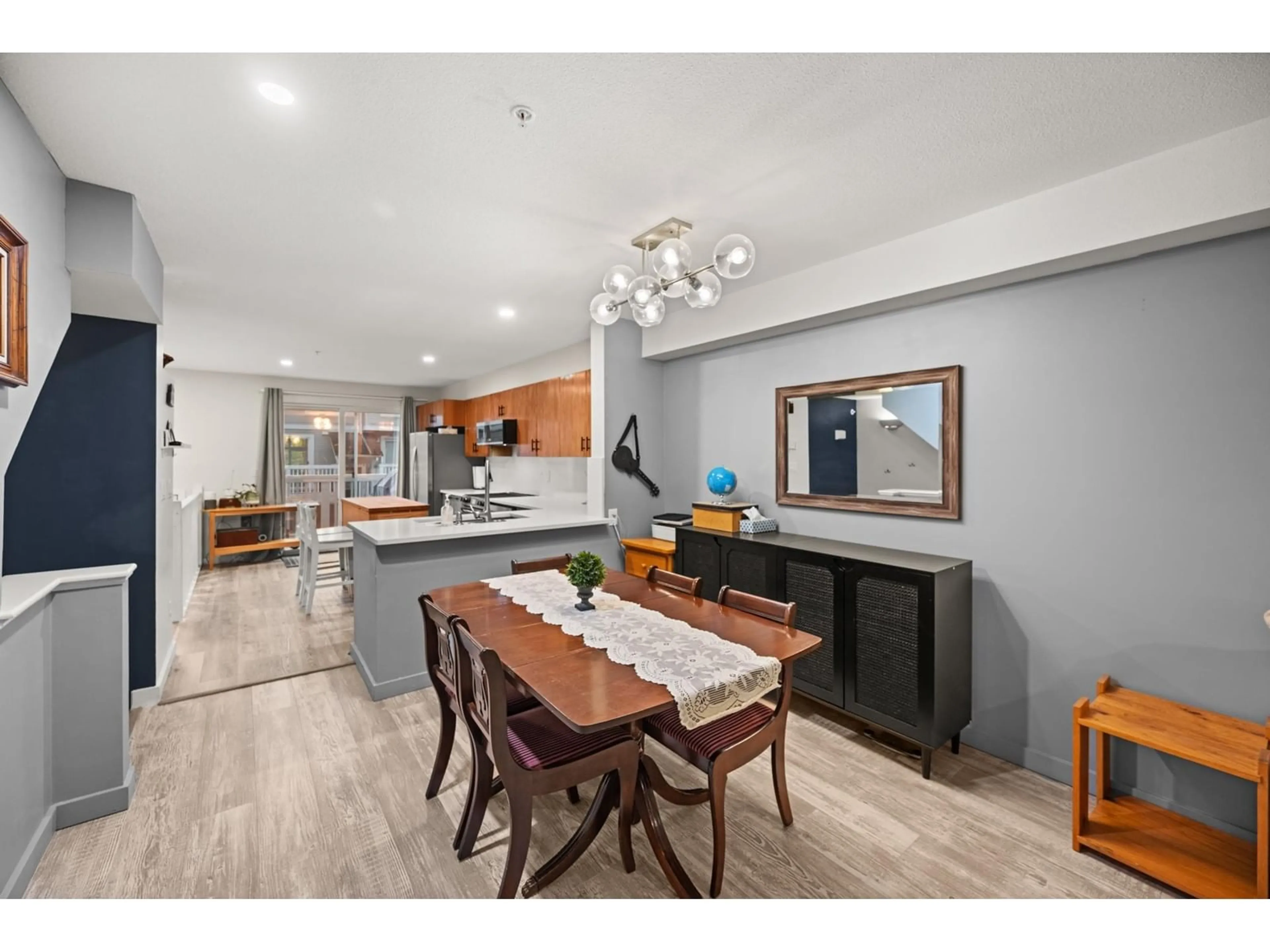 Open concept kitchen, unknown for 134 - 20033 70, Langley British Columbia V2Y3A2