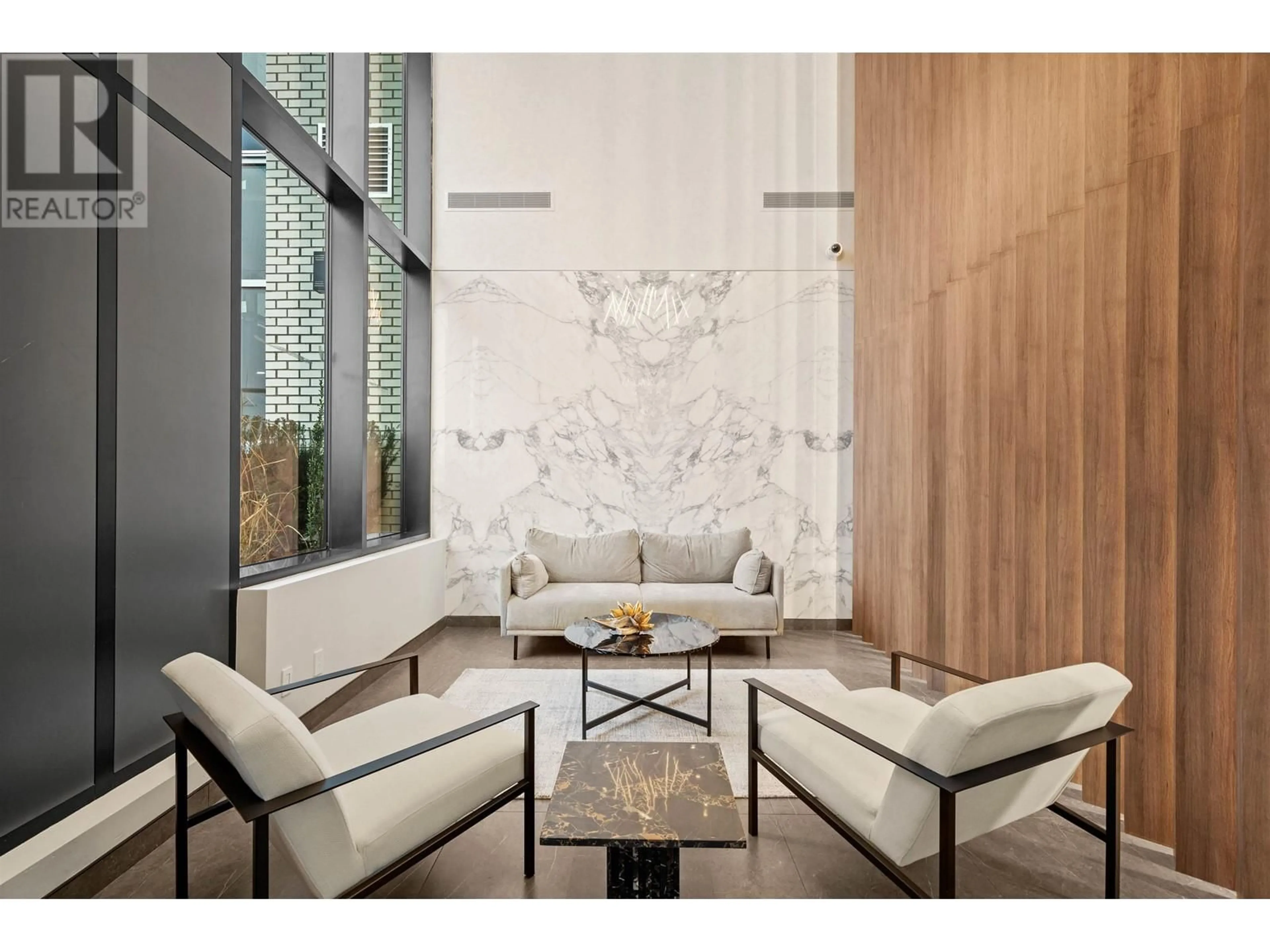 Lobby for 1006 - 901 LOUGHEED HIGHWAY, Coquitlam British Columbia V3K3T3