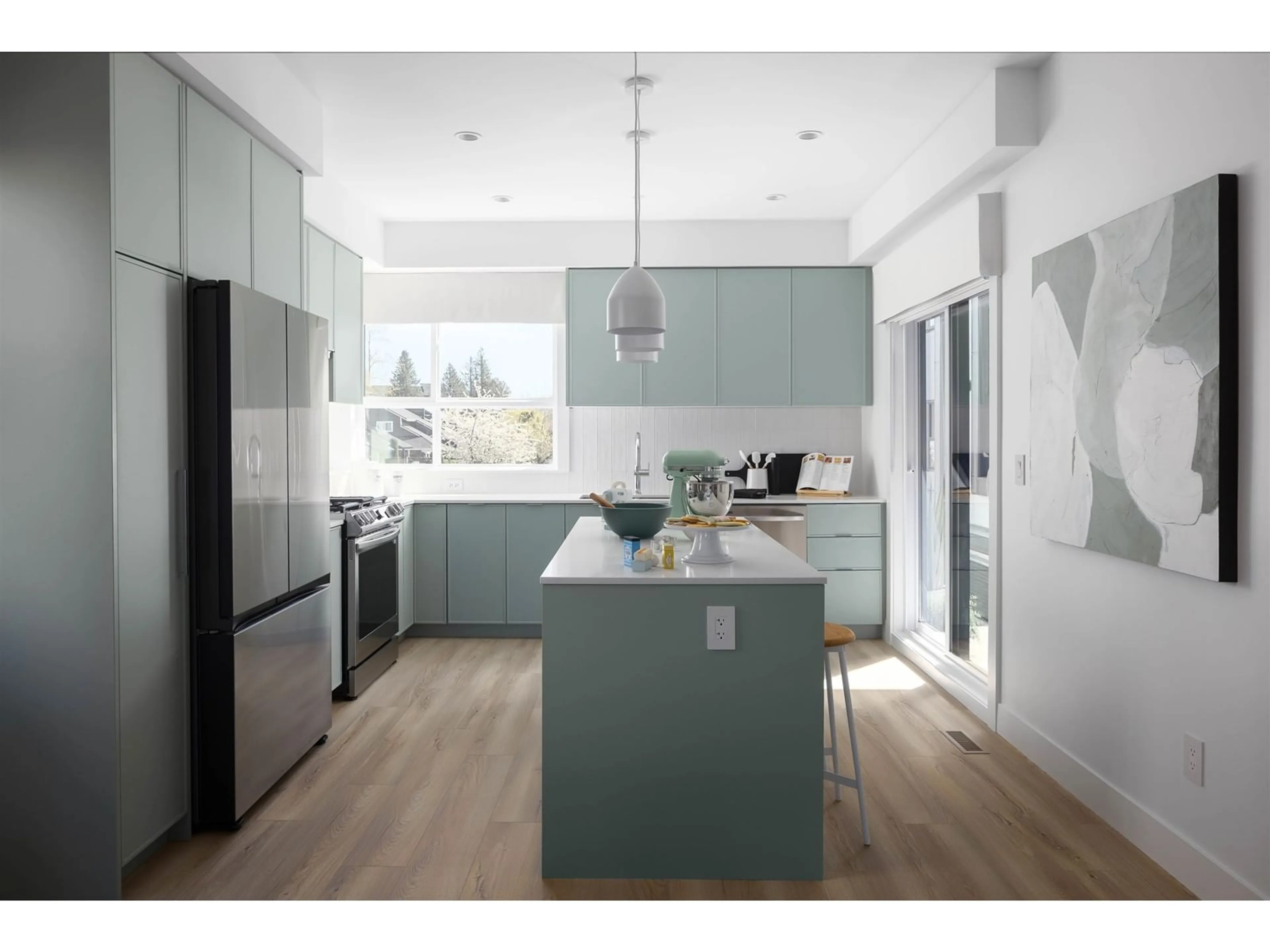 Open concept kitchen, wood/laminate floor for 11 - 5378 198, Langley British Columbia V3A1G1