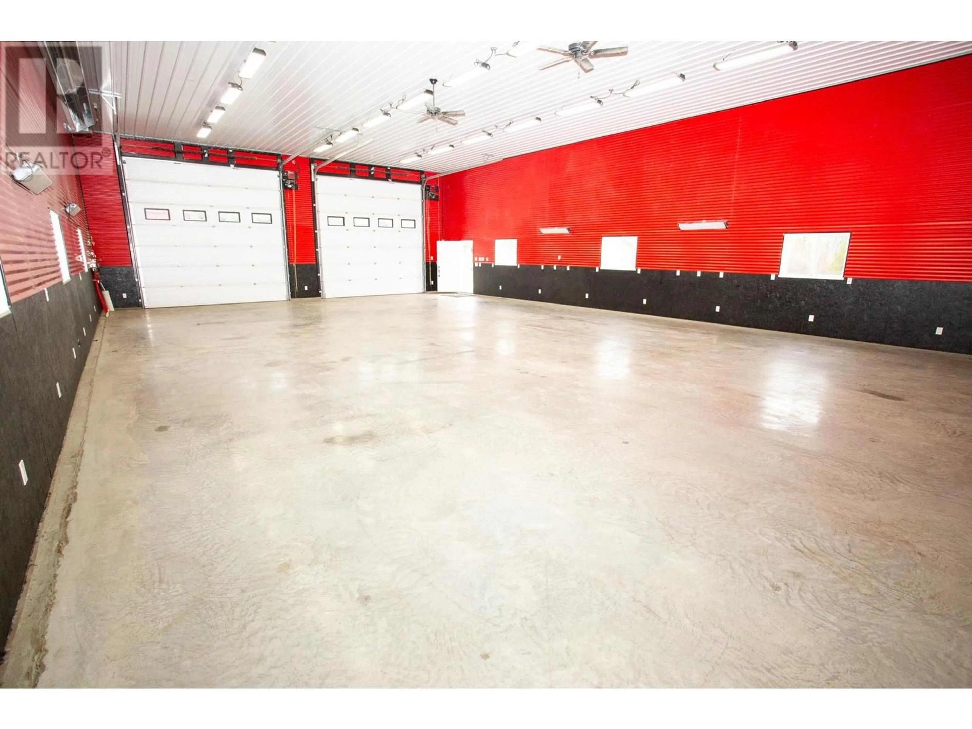 Indoor garage for 11545 FAMILY PLACE ROAD, Prince George British Columbia V2N6K4