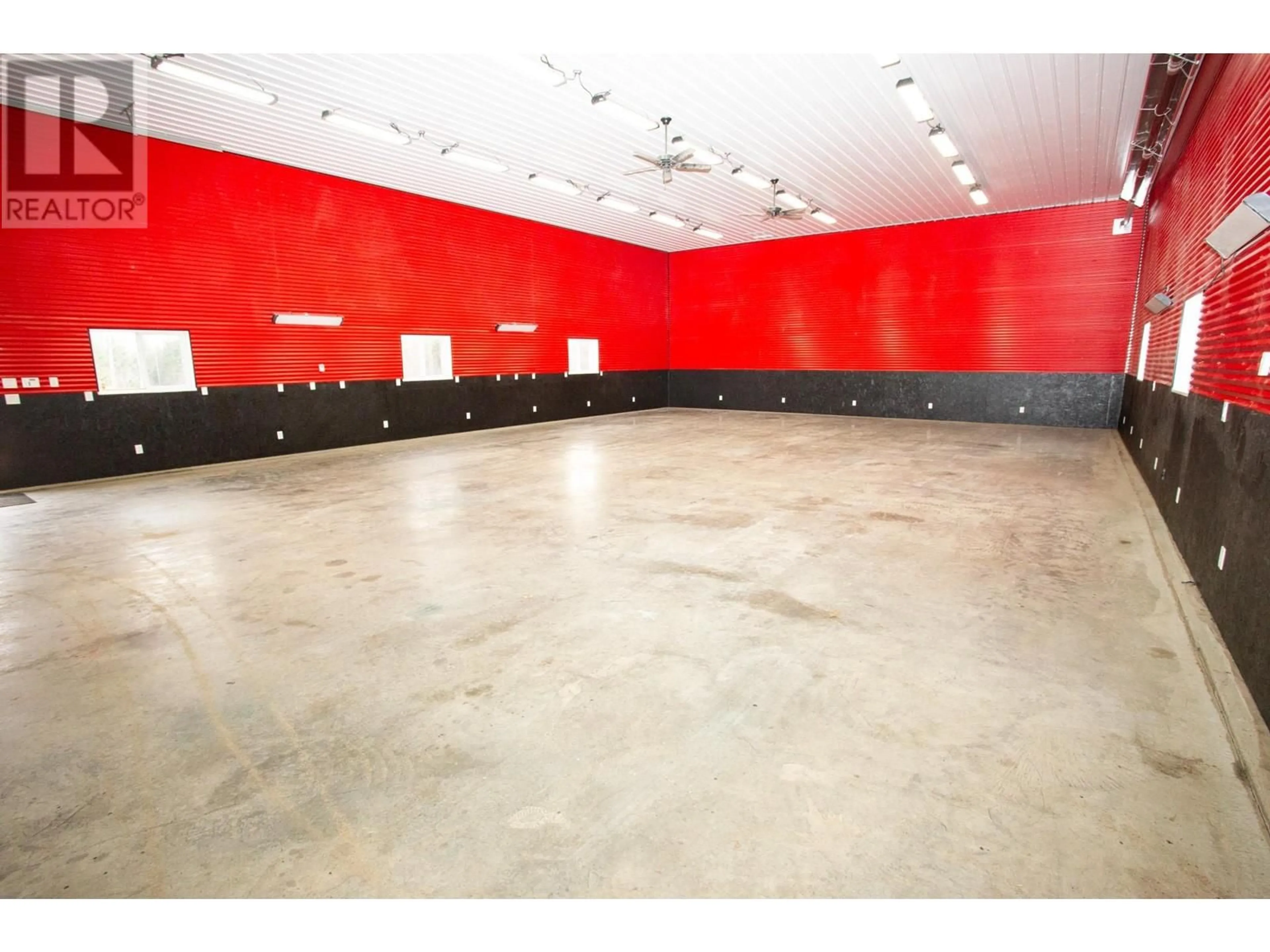 Indoor garage for 11545 FAMILY PLACE ROAD, Prince George British Columbia V2N6K4
