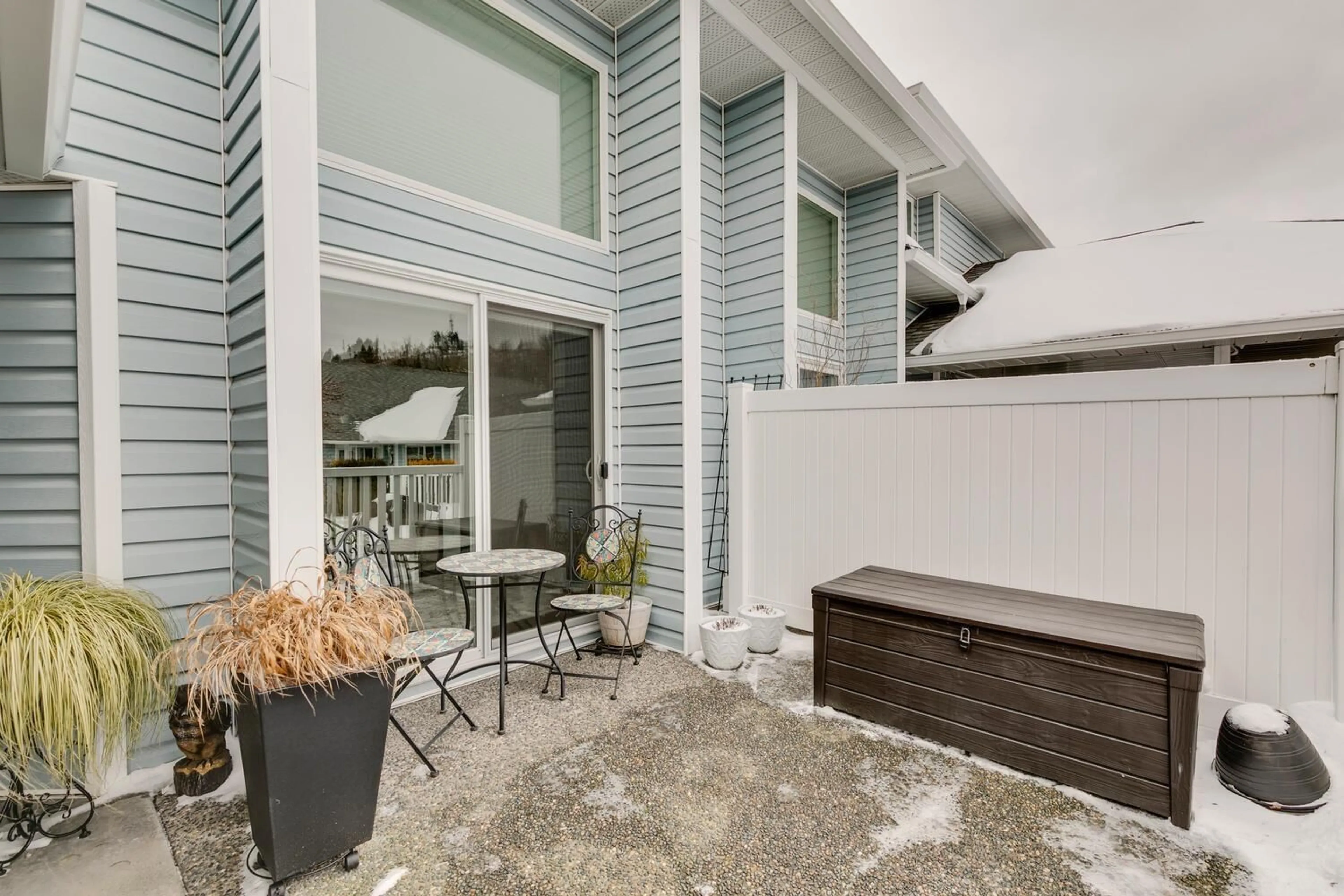 Patio, street for 86 - 34959 OLD CLAYBURN, Abbotsford British Columbia V2S6W7