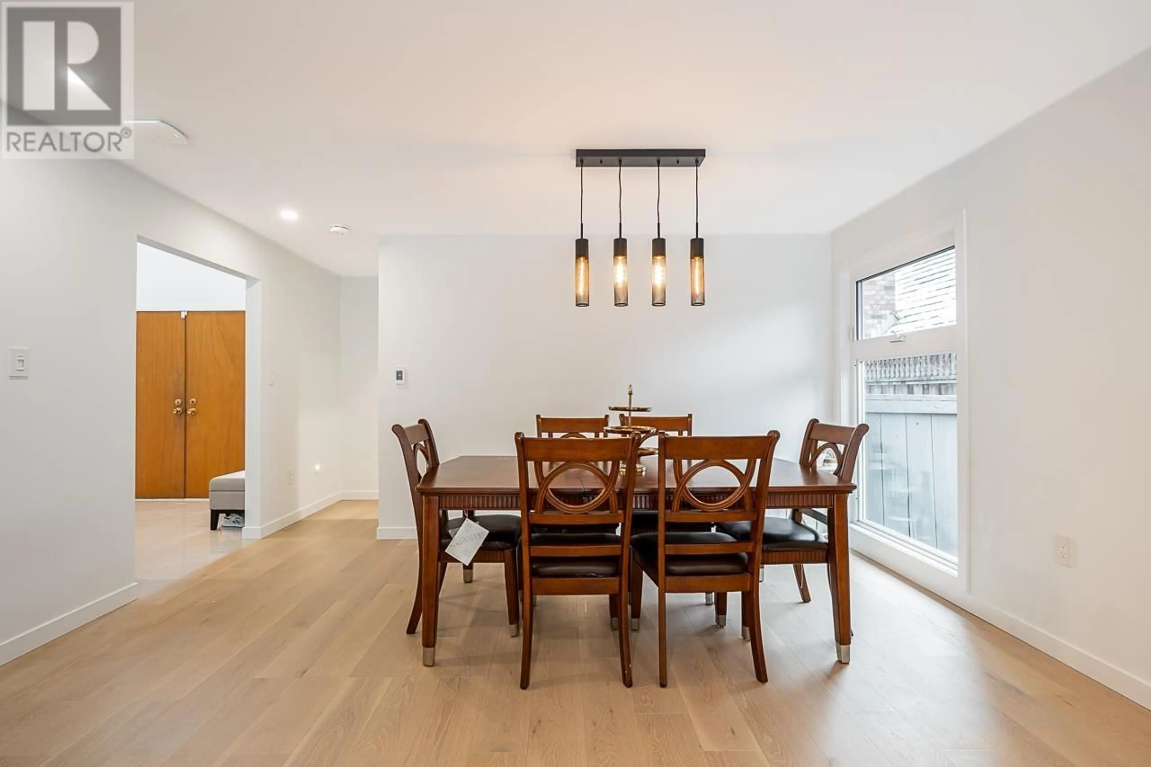 Dining room, unknown for 6540 JUNIPER DRIVE, Richmond British Columbia V7E4Z6