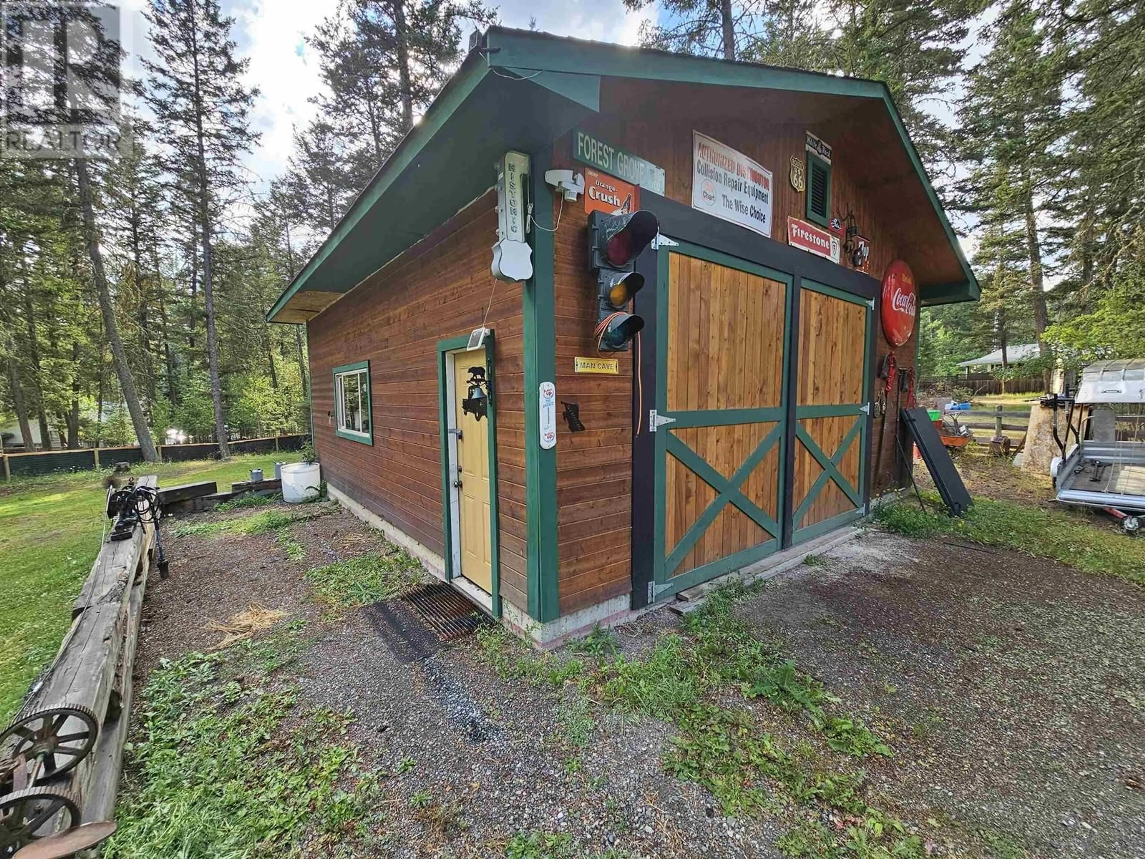 Shed for 4884 KITWANGA DRIVE, 108 Mile Ranch British Columbia V0K2Z0