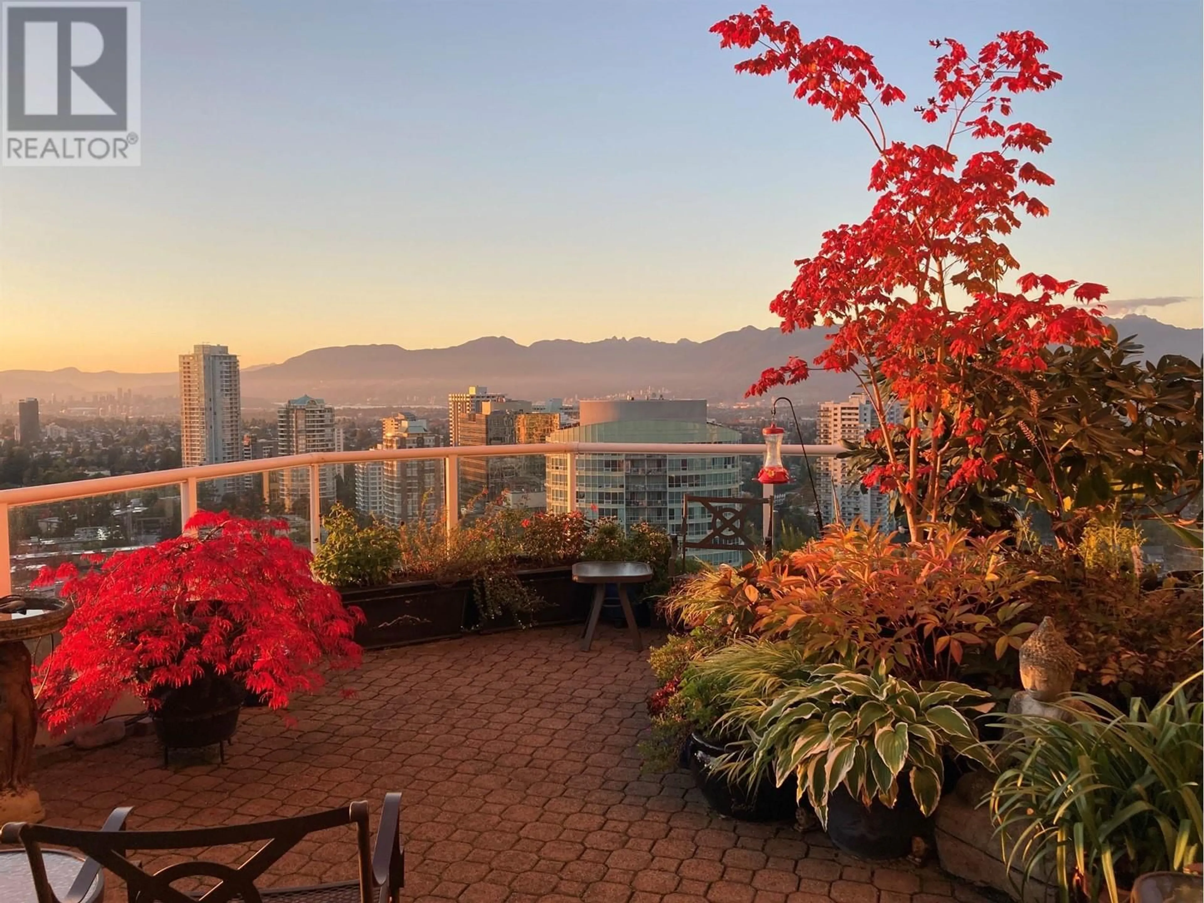 Patio, mountain view for 2602 - 6220 MCKAY AVENUE, Burnaby British Columbia V5H4M8