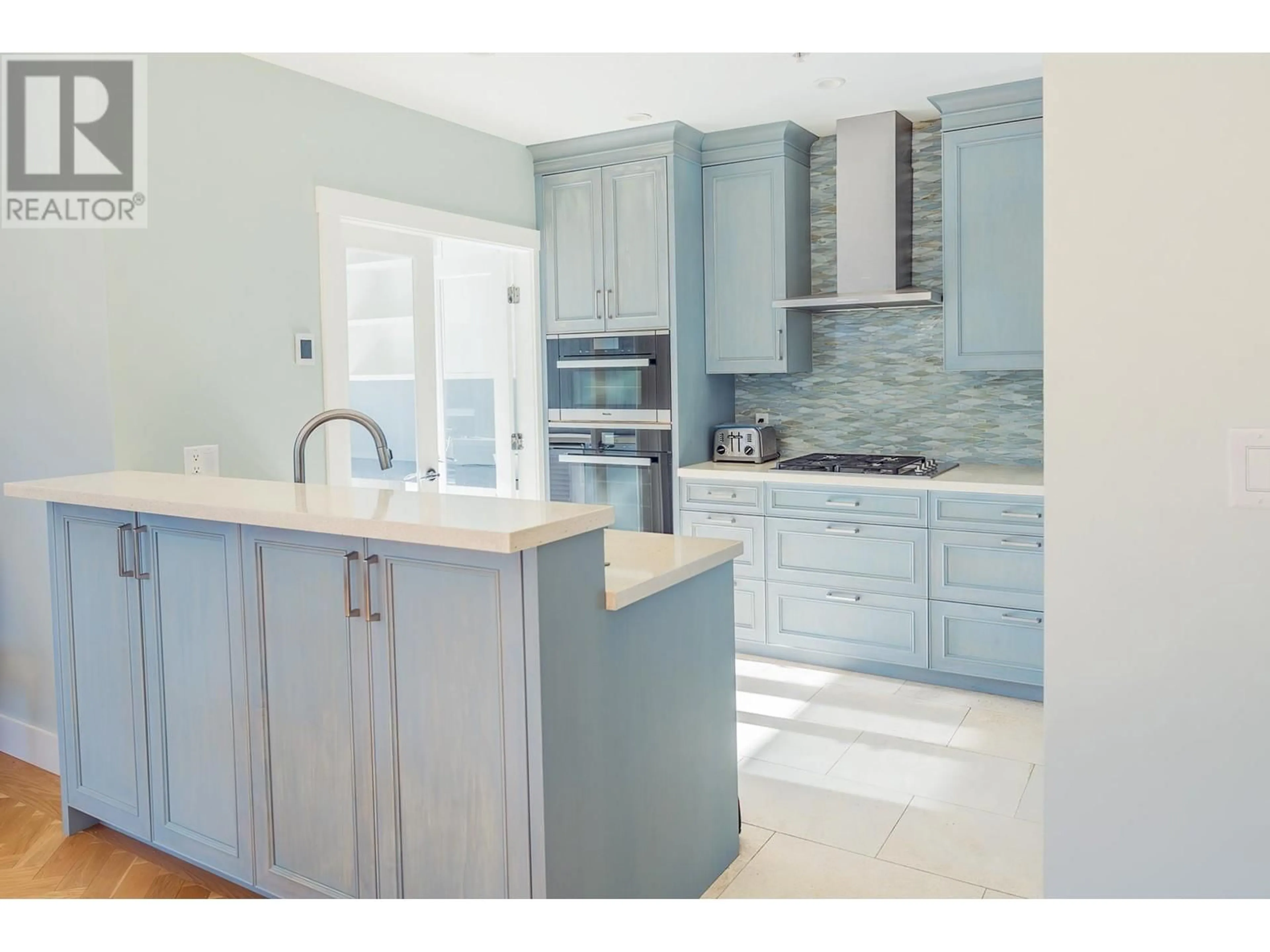 Contemporary kitchen, ceramic/tile floor for 501 - 4685 VALLEY DRIVE, Vancouver British Columbia V6J5M2