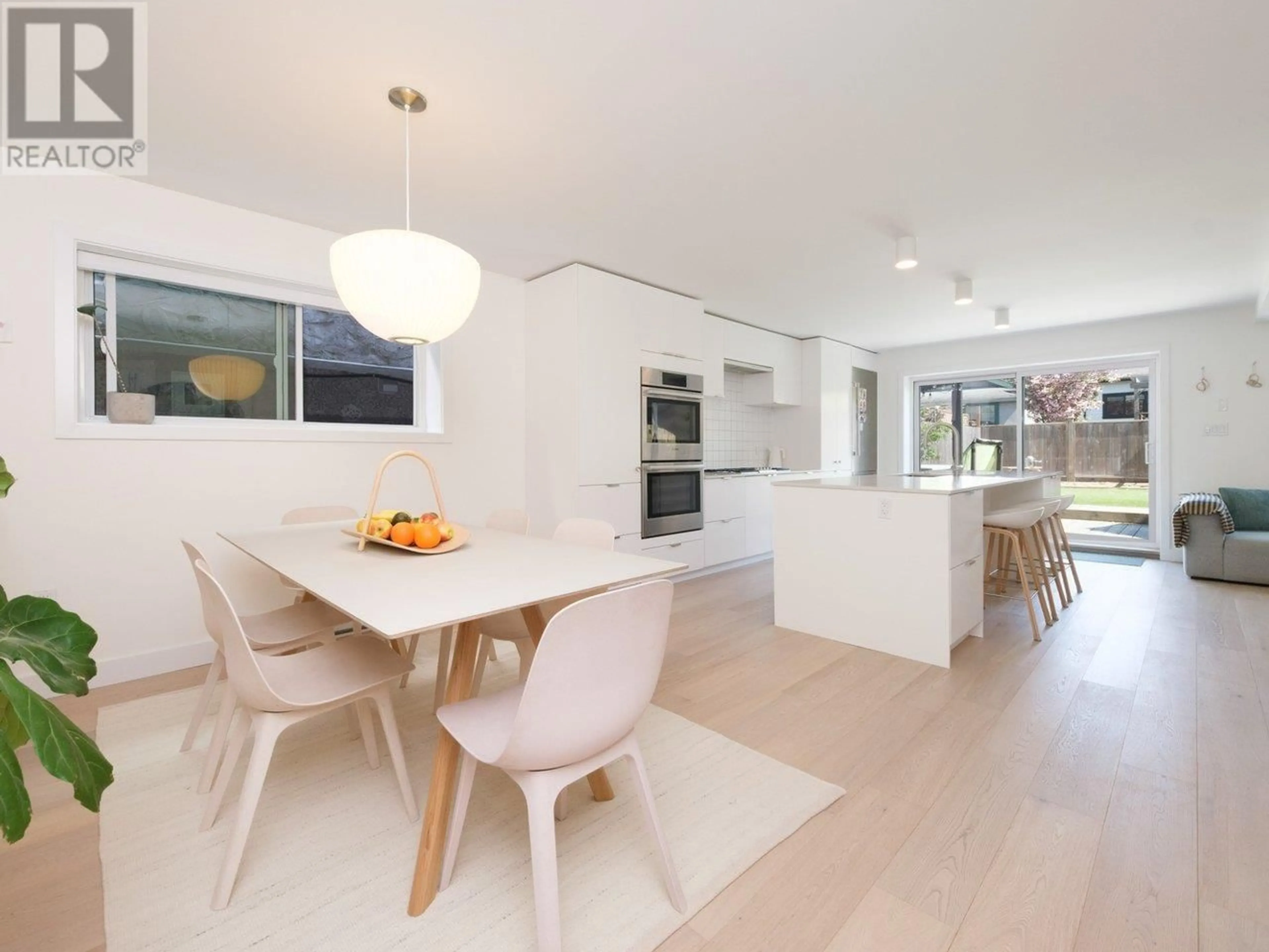Open concept kitchen, unknown for 4328 WINDSOR STREET, Vancouver British Columbia V5V4P4