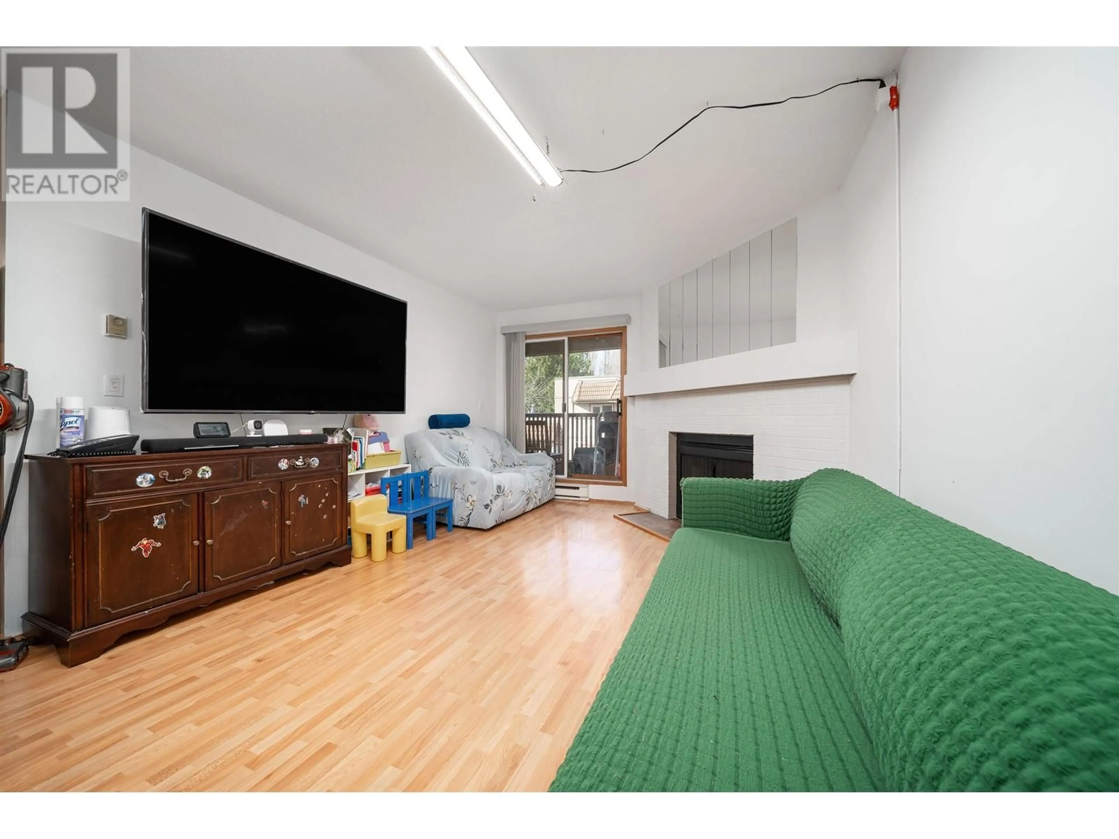 A pic of a room for 305 - 7511 MINORU BOULEVARD, Richmond British Columbia V6Y1Z3