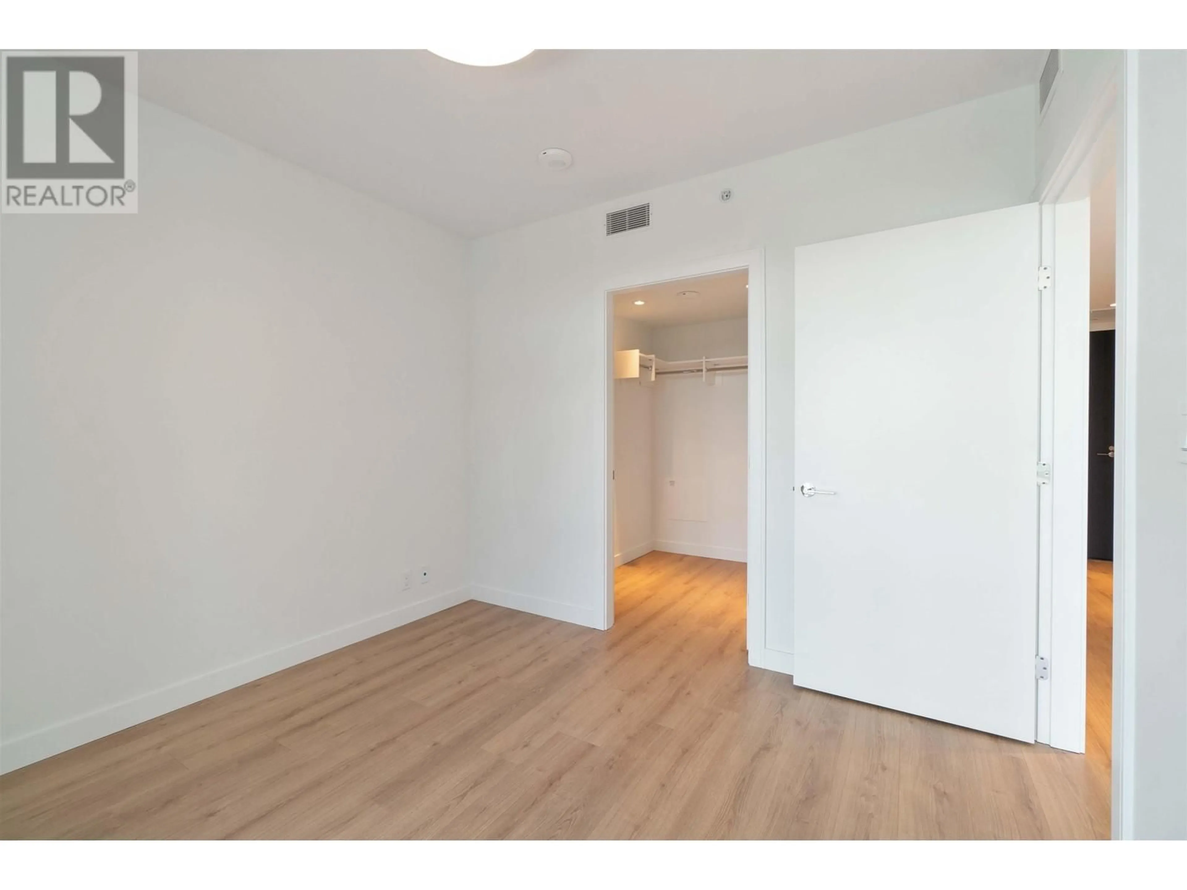 A pic of a room for 1704 - 1500 FERN STREET, North Vancouver British Columbia V7J0E6