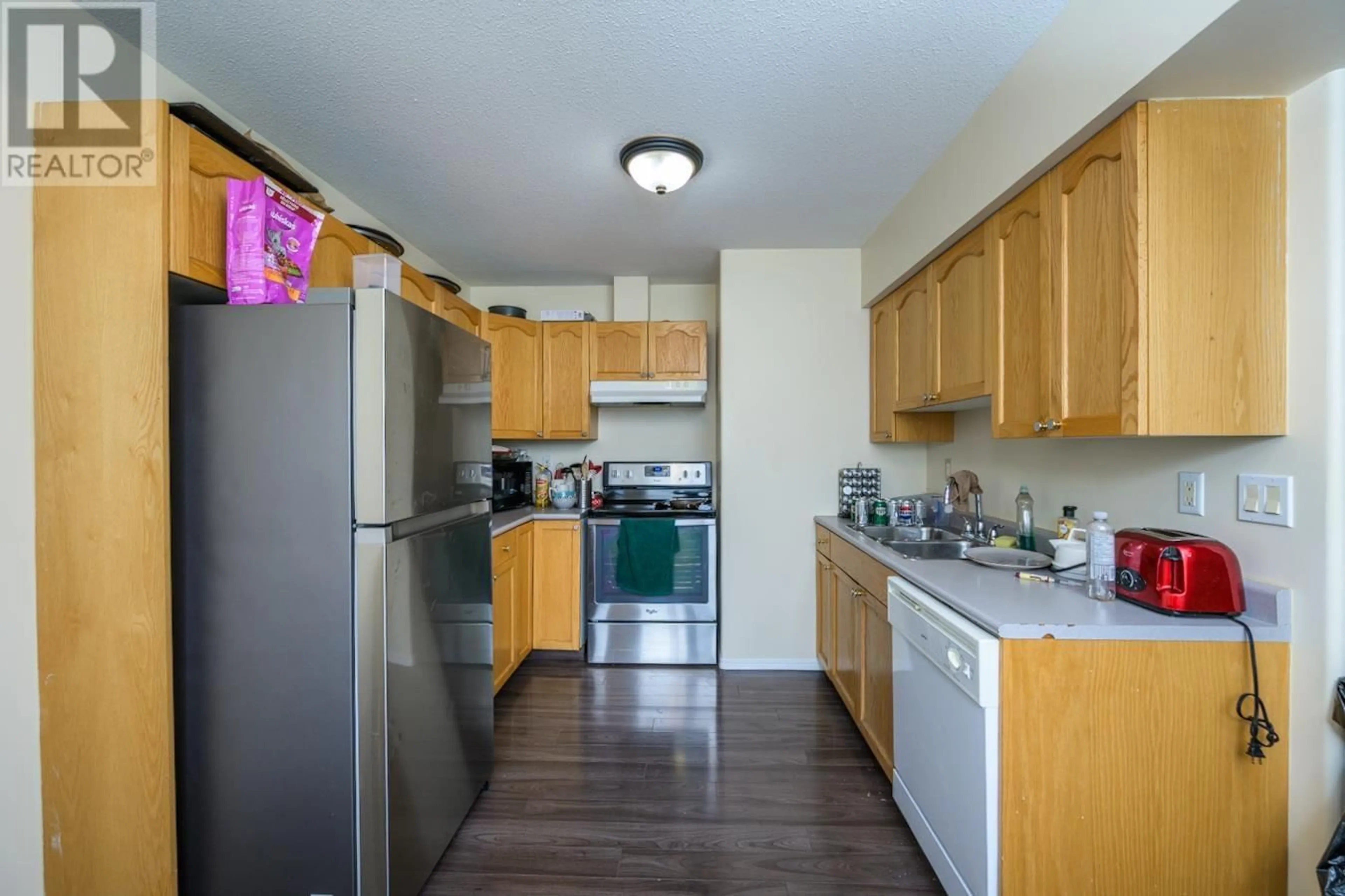Standard kitchen, wood/laminate floor for 107 - 1768 SPRUCE STREET, Prince George British Columbia V2L2R4