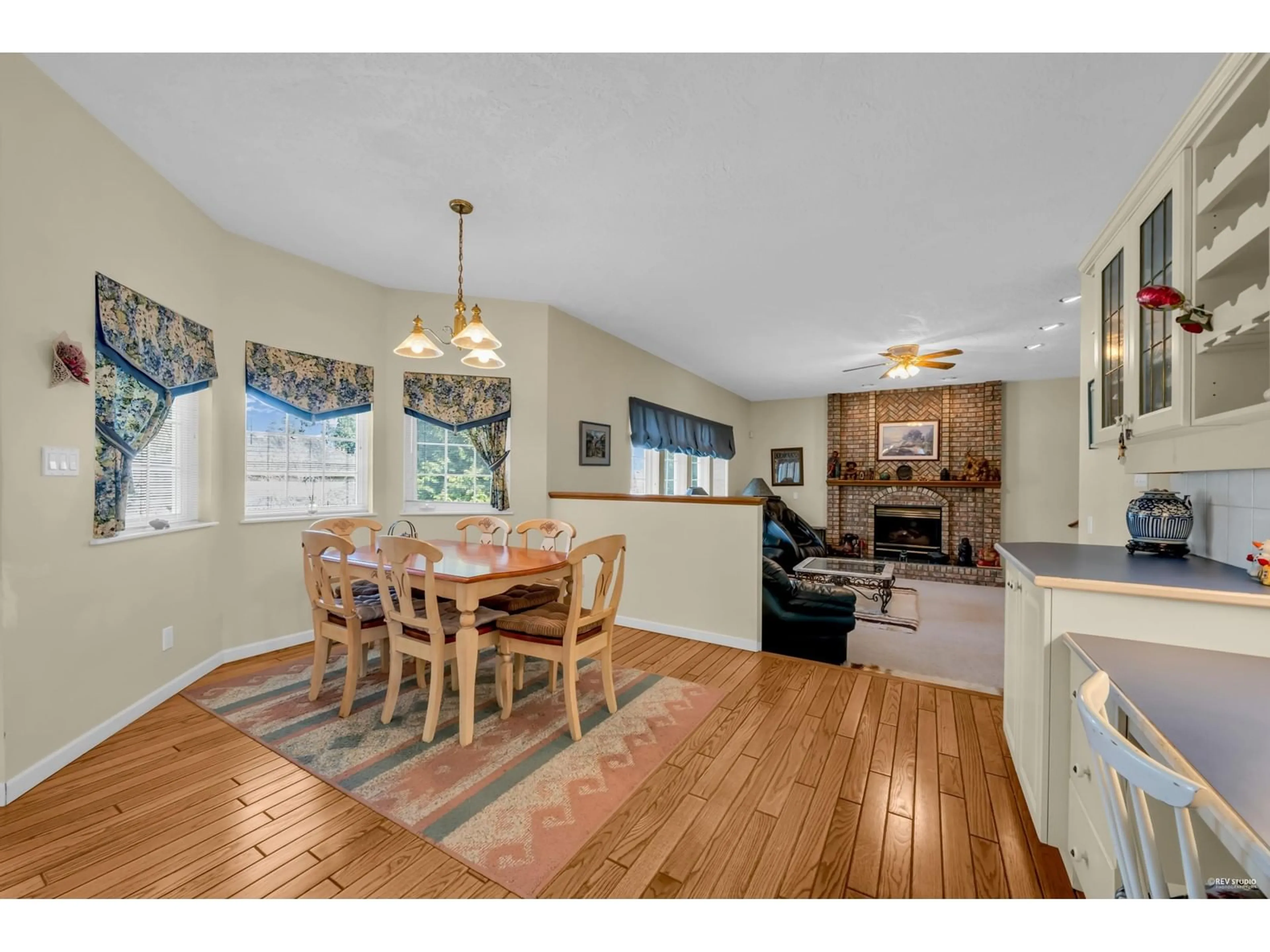Dining room, unknown for 14519 29A, Surrey British Columbia V4P1P7