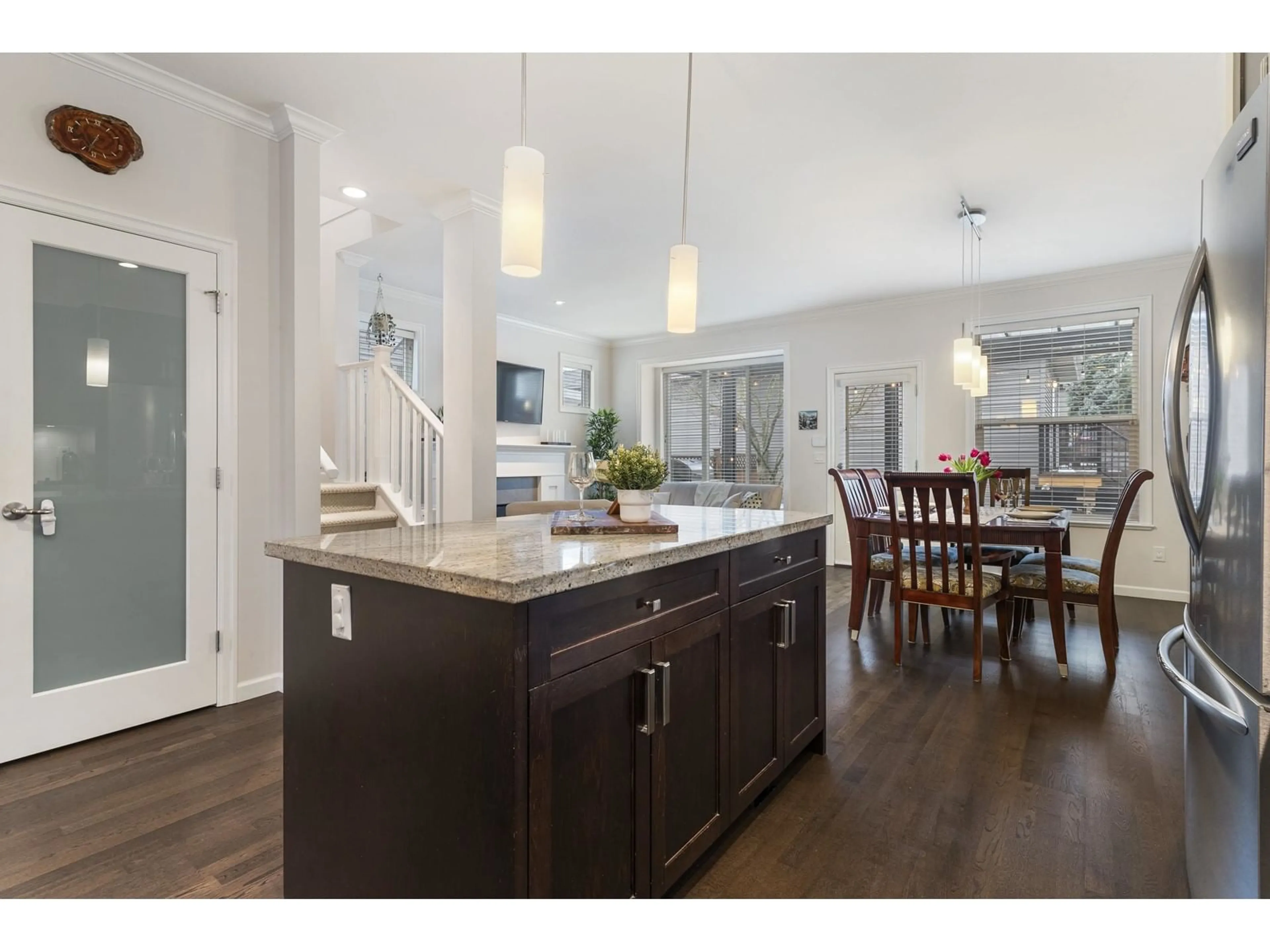 Open concept kitchen, unknown for 6855 208A, Langley British Columbia V2Y0G2