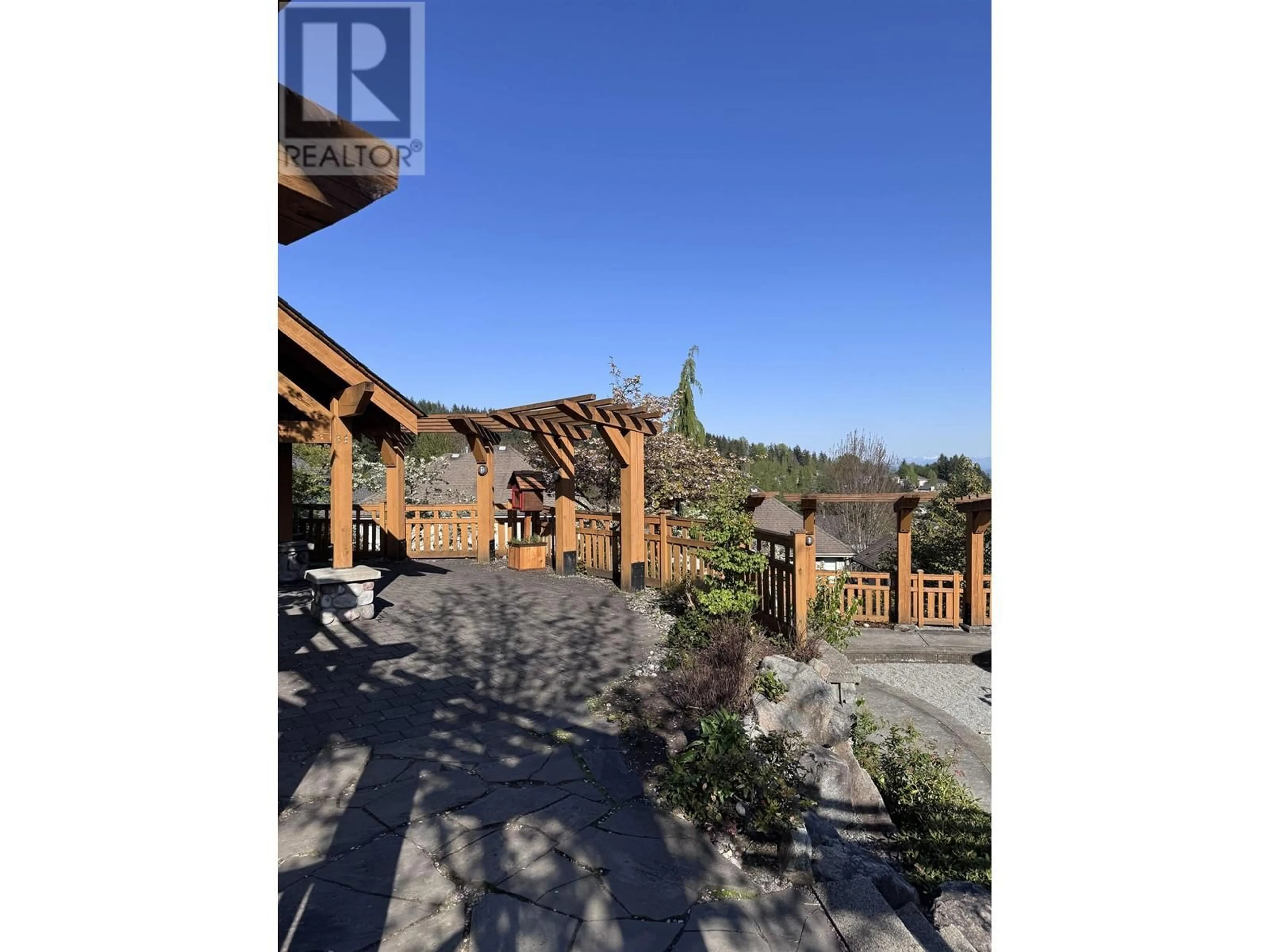 Patio, water/lake/river/ocean view for 44 - 55 HAWTHORN DRIVE, Port Moody British Columbia V3H0B3