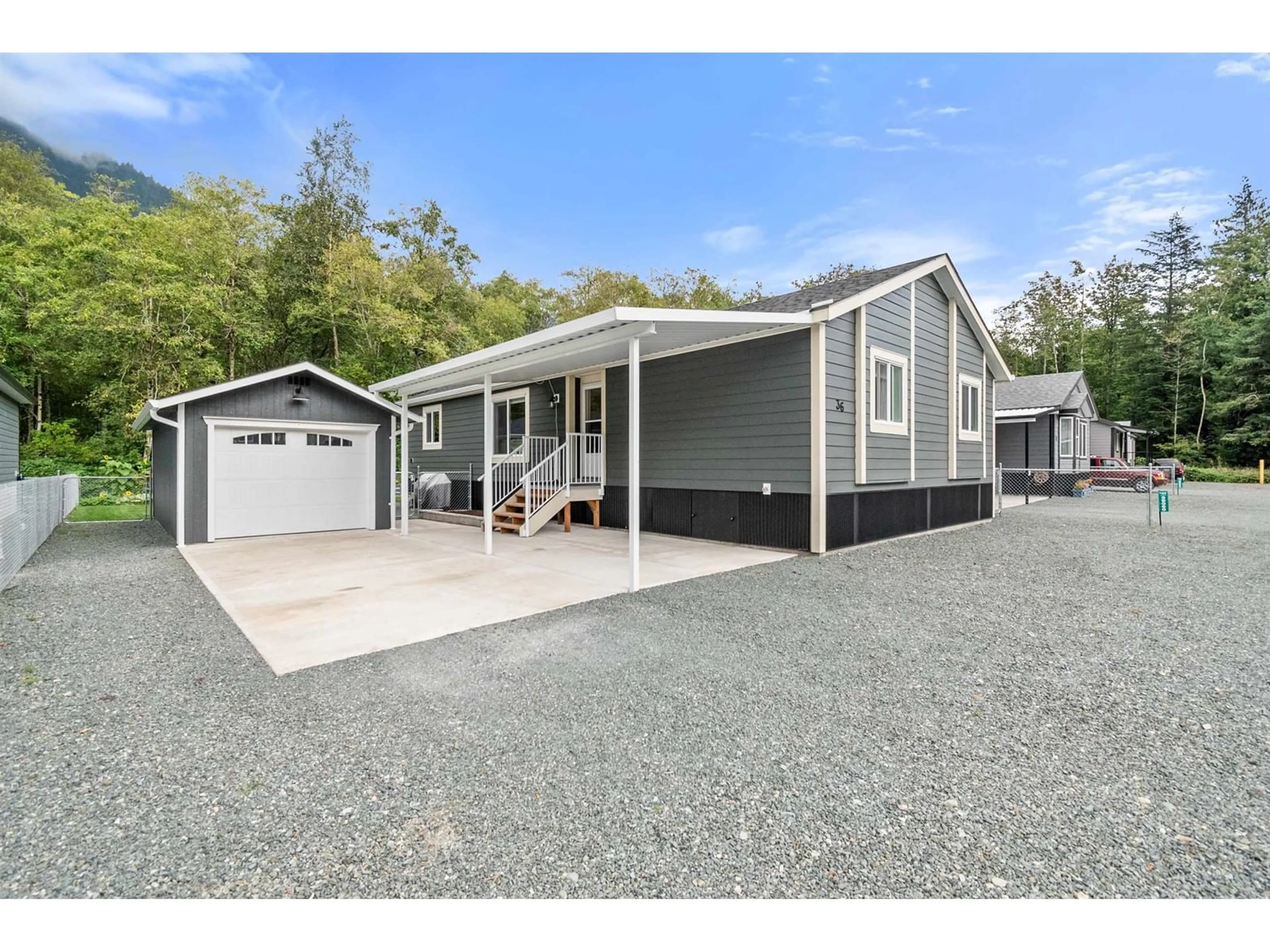Home with vinyl exterior material, street for 36 - 59060 LOUGHEED HIGHWAY, Hope British Columbia V0X1L3