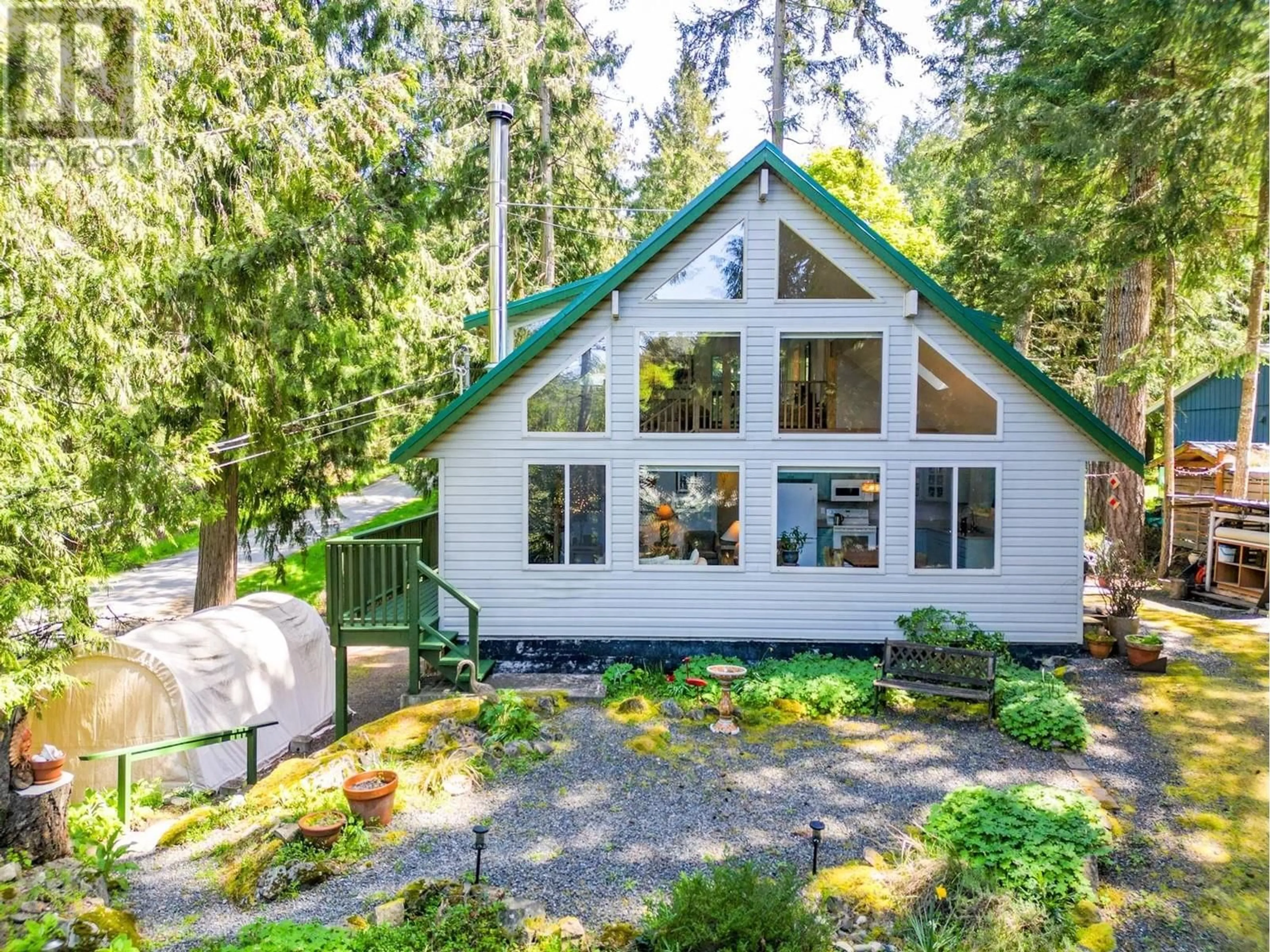 Home with vinyl exterior material, forest/trees view for 2609 DORY WAY, Pender Island British Columbia V0N2M2