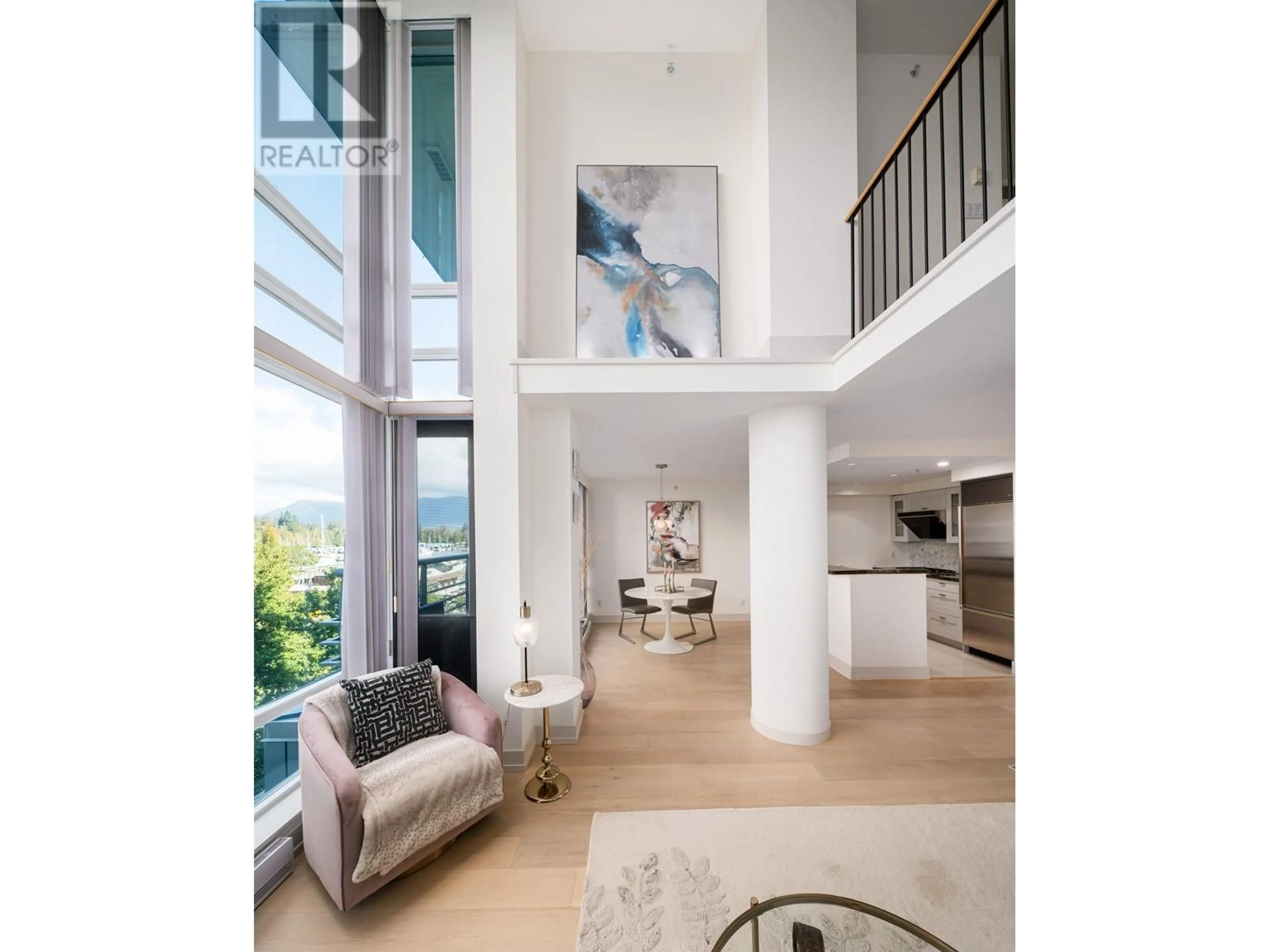 Indoor foyer for 408 - 590 NICOLA STREET, Vancouver British Columbia V6G3J8