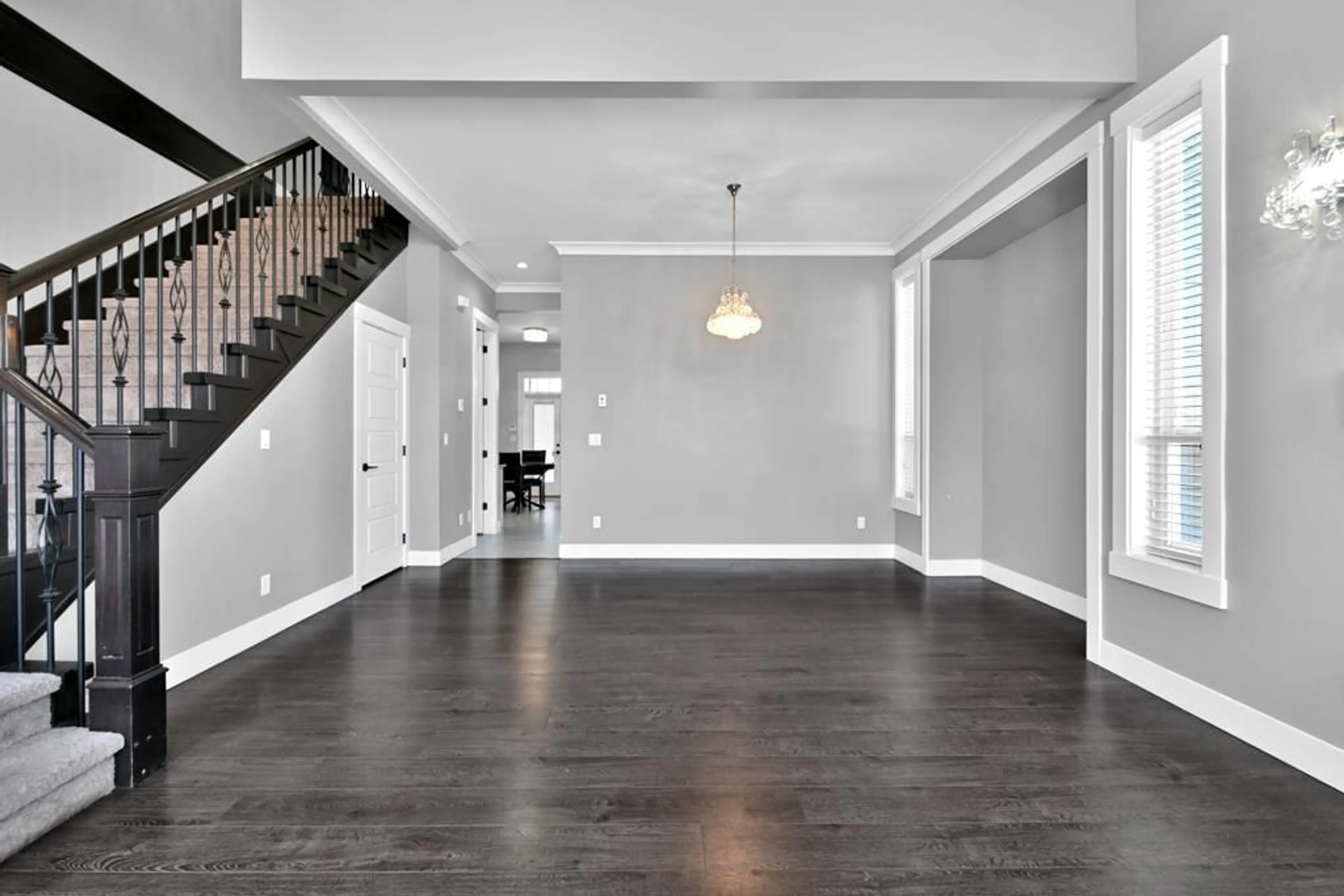 Indoor entryway for 5945 130A, Surrey British Columbia V3X0G5