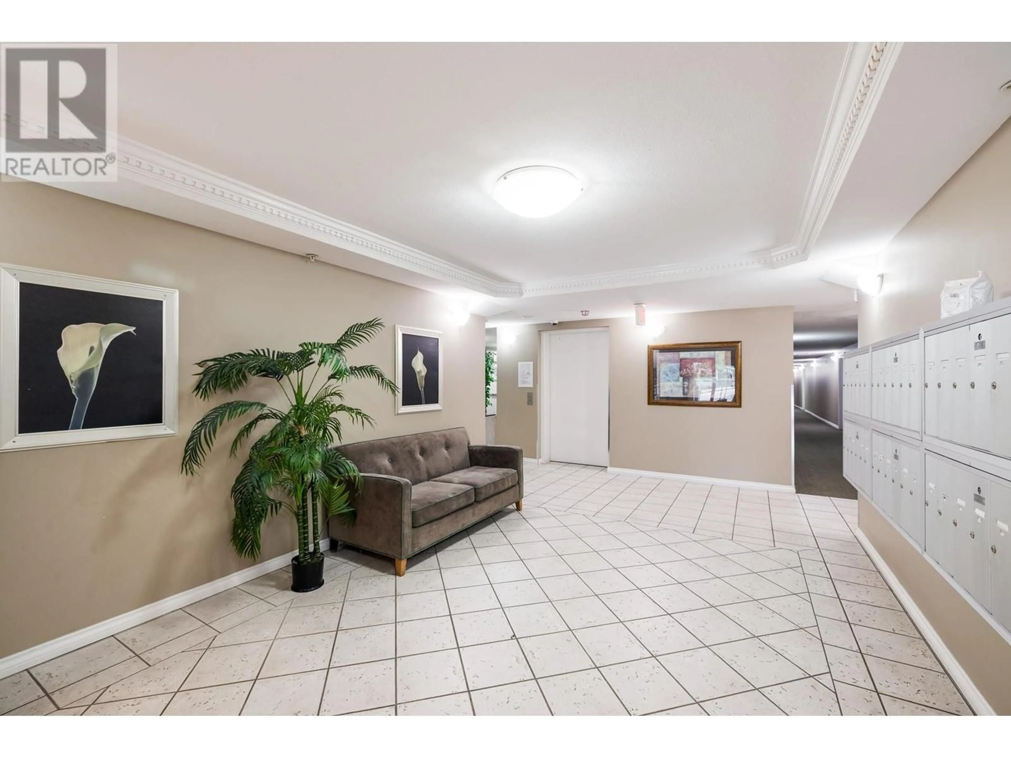 Unknown for 402 - 22255 122 AVENUE, Maple Ridge British Columbia V2X3X8