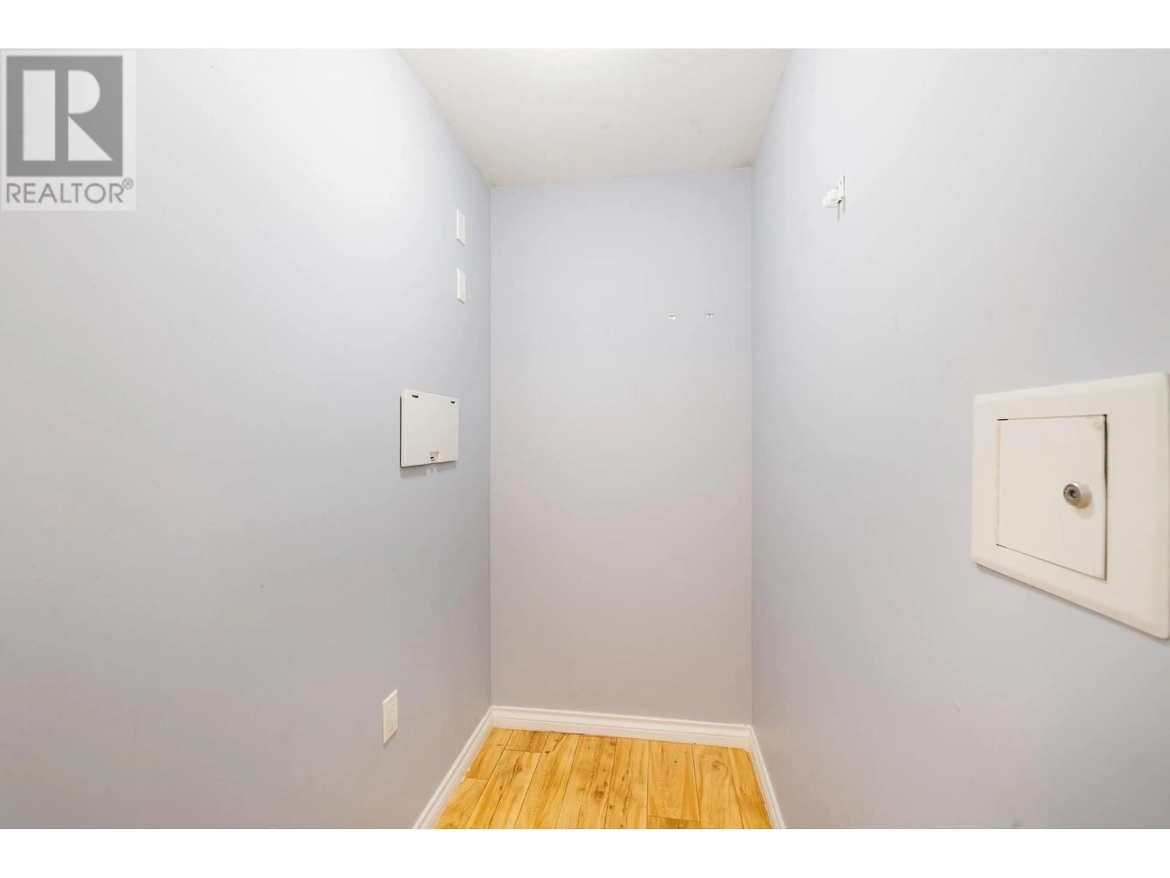 A pic of a room for 402 - 22255 122 AVENUE, Maple Ridge British Columbia V2X3X8