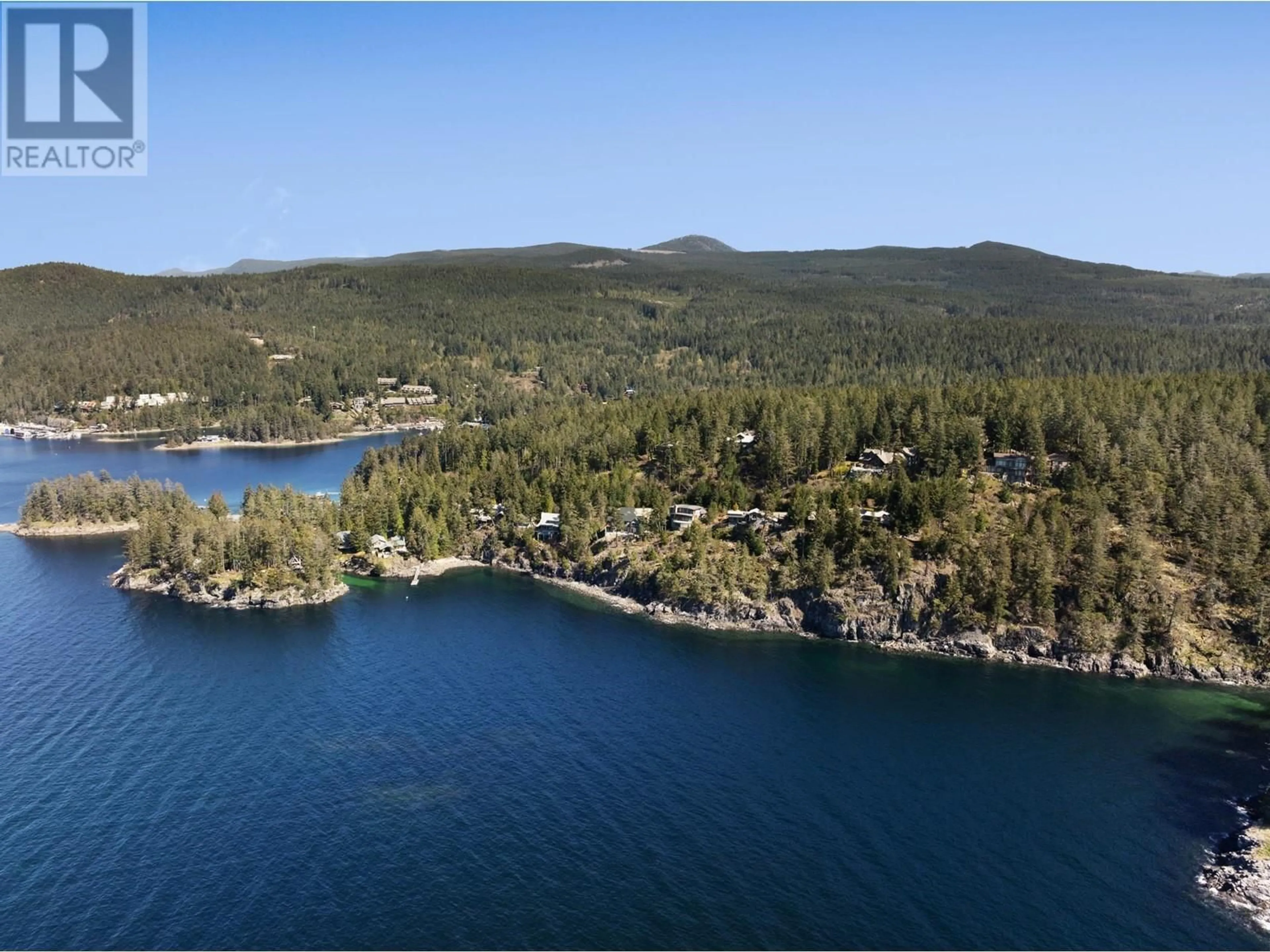 A pic from outside/outdoor area/front of a property/back of a property/a pic from drone, water/lake/river/ocean view for 9987 WELCOME WYND, Halfmoon Bay British Columbia V7Z1G5