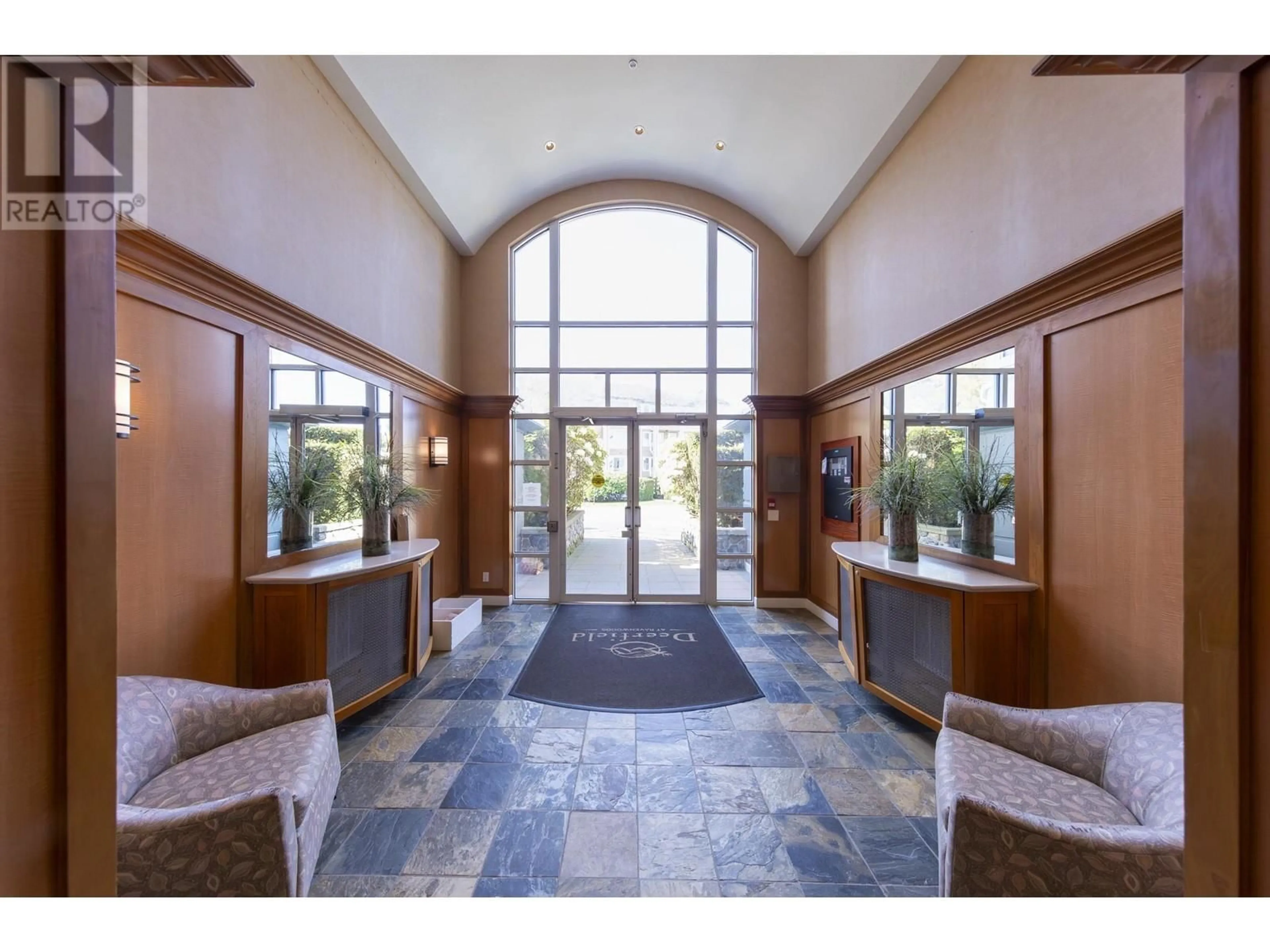 Indoor foyer for 306 - 3608 DEERCREST COURT, North Vancouver British Columbia V7G2S8