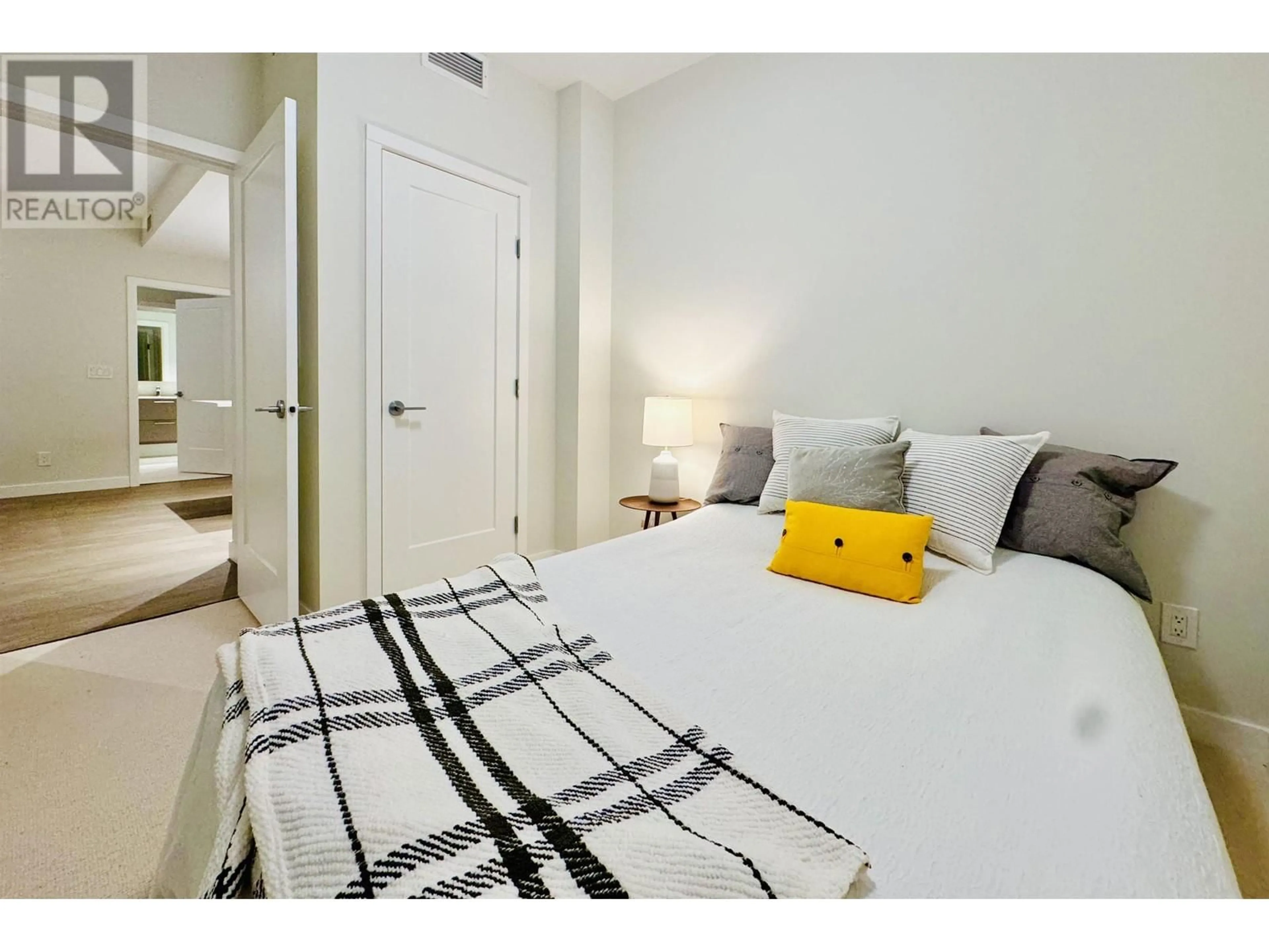 Bedroom with bed, unknown for 305 - 5608 BERTON AVENUE, Vancouver British Columbia V6S0M6