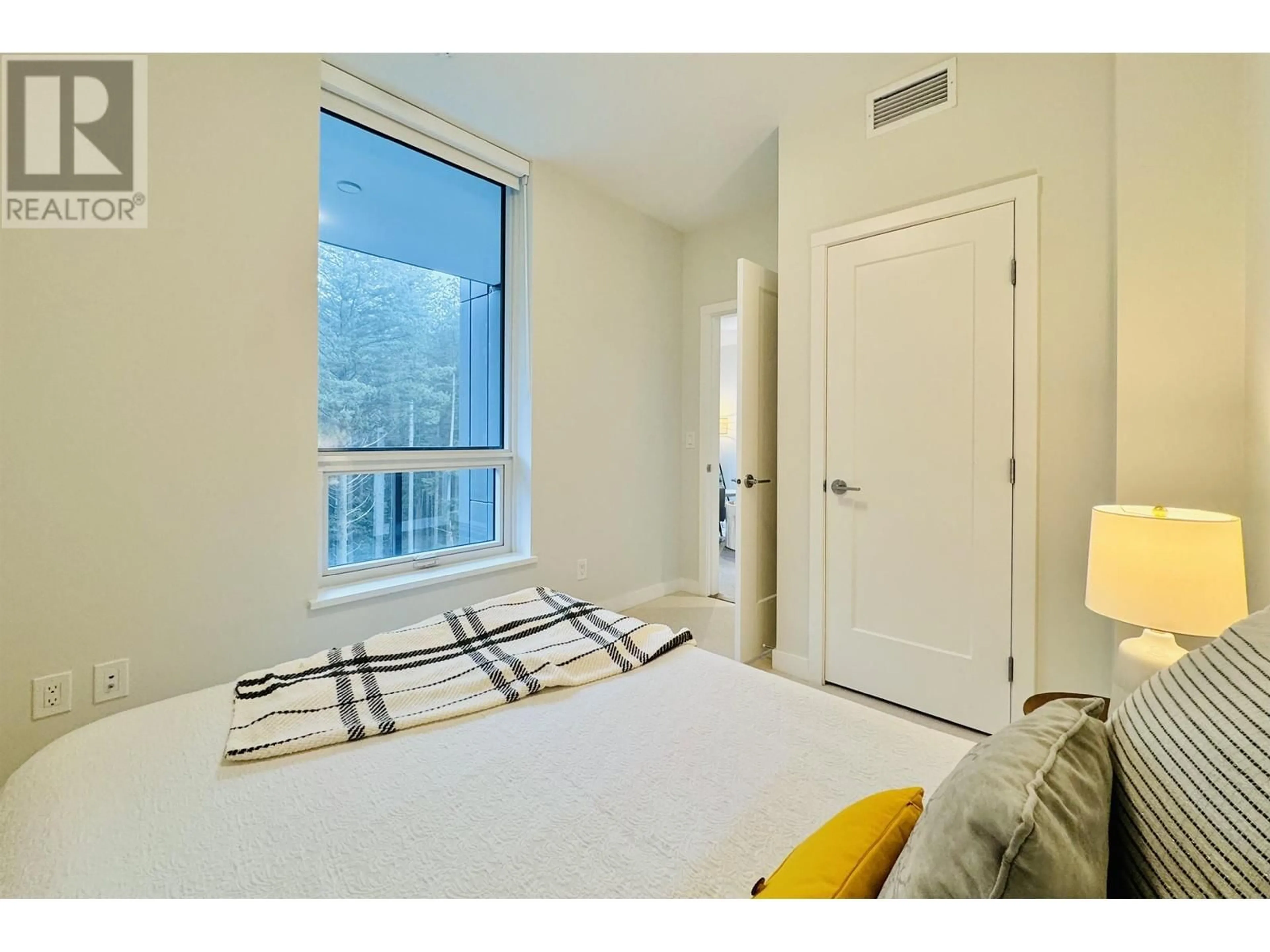 Bedroom with bed, unknown for 305 - 5608 BERTON AVENUE, Vancouver British Columbia V6S0M6