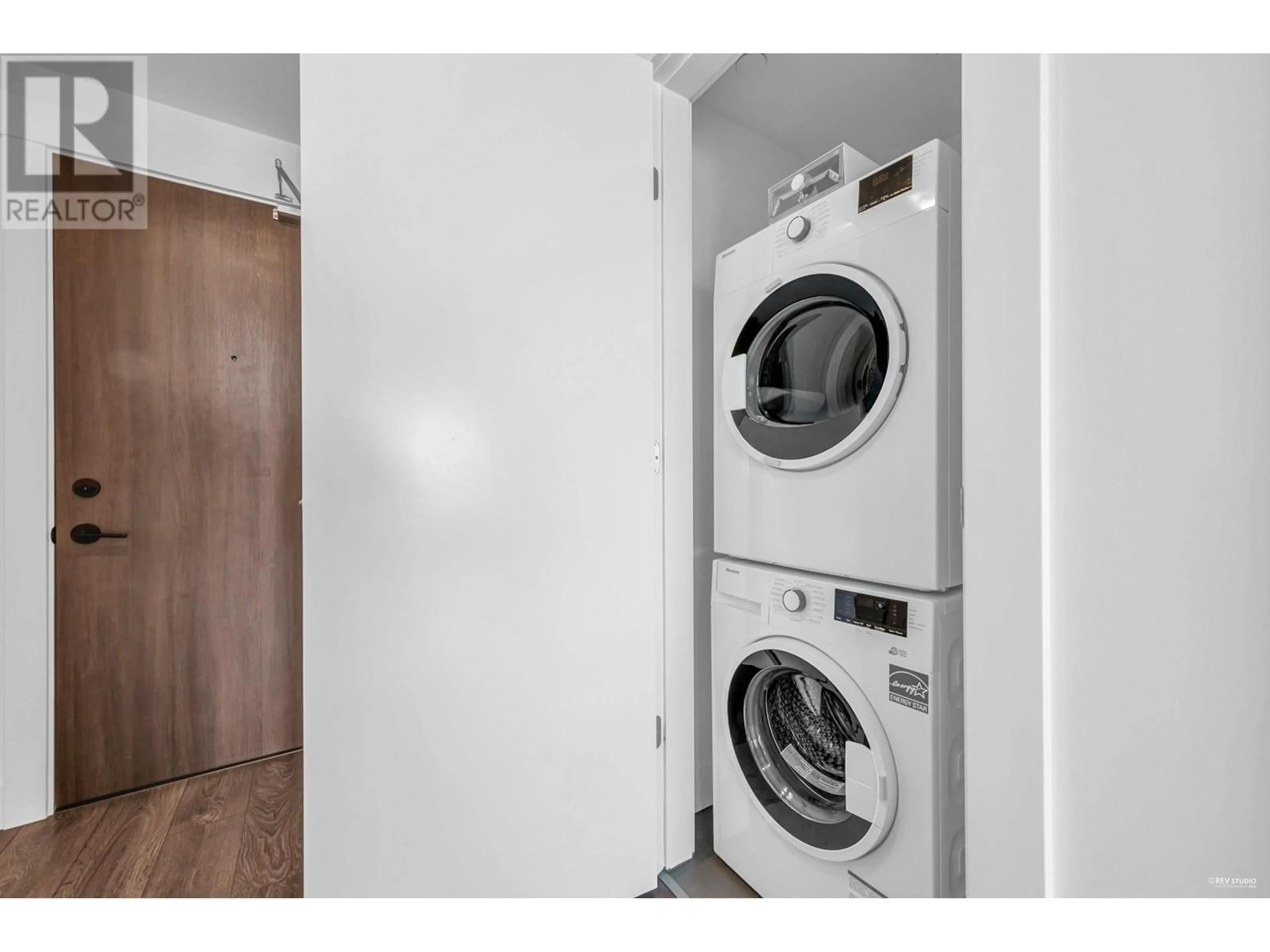 Laundry room for 2707 - 4711 HAZEL STREET, Burnaby British Columbia V5H0J9