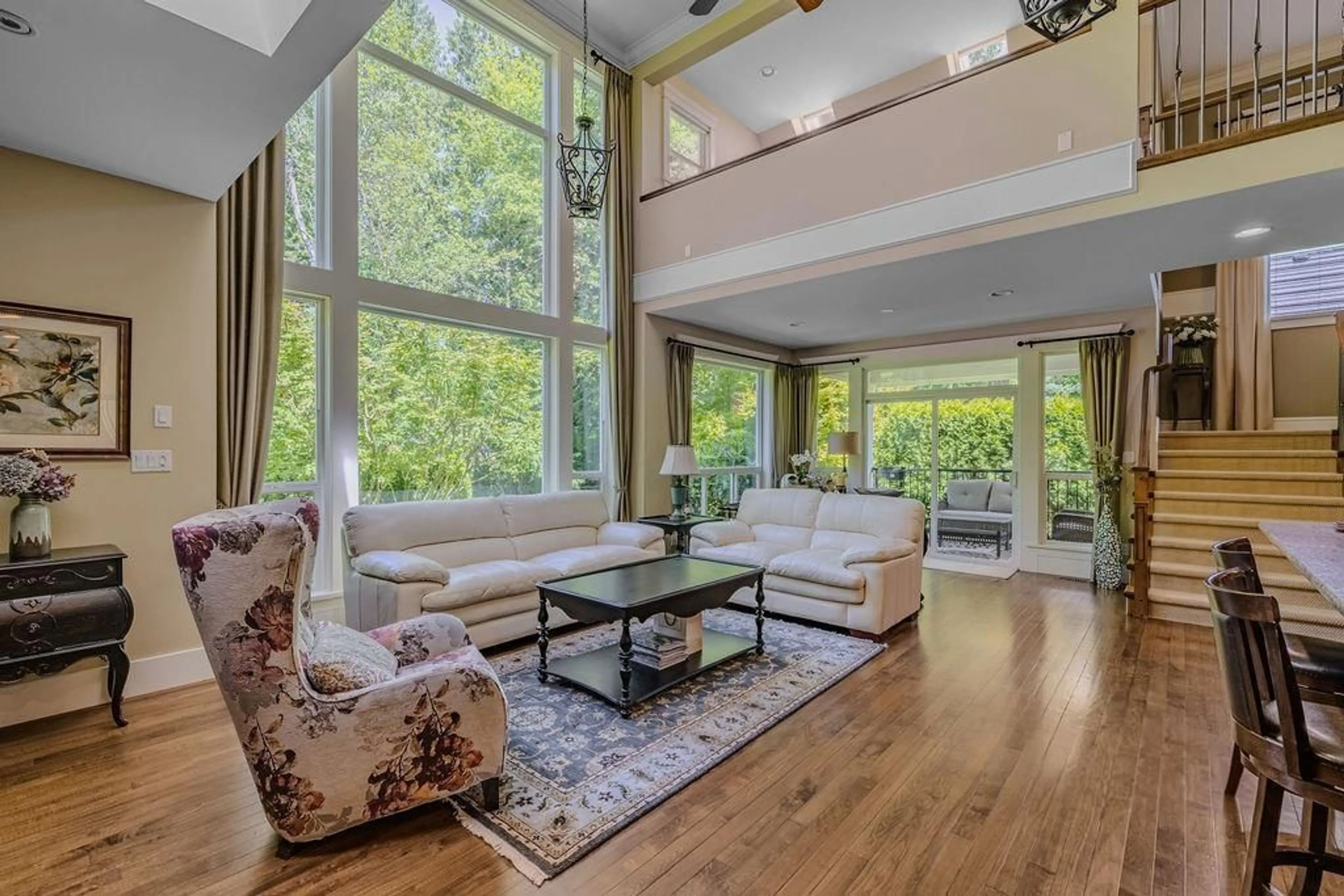 Living room with furniture, wood/laminate floor for 14059 33B, Surrey British Columbia V4P3P6