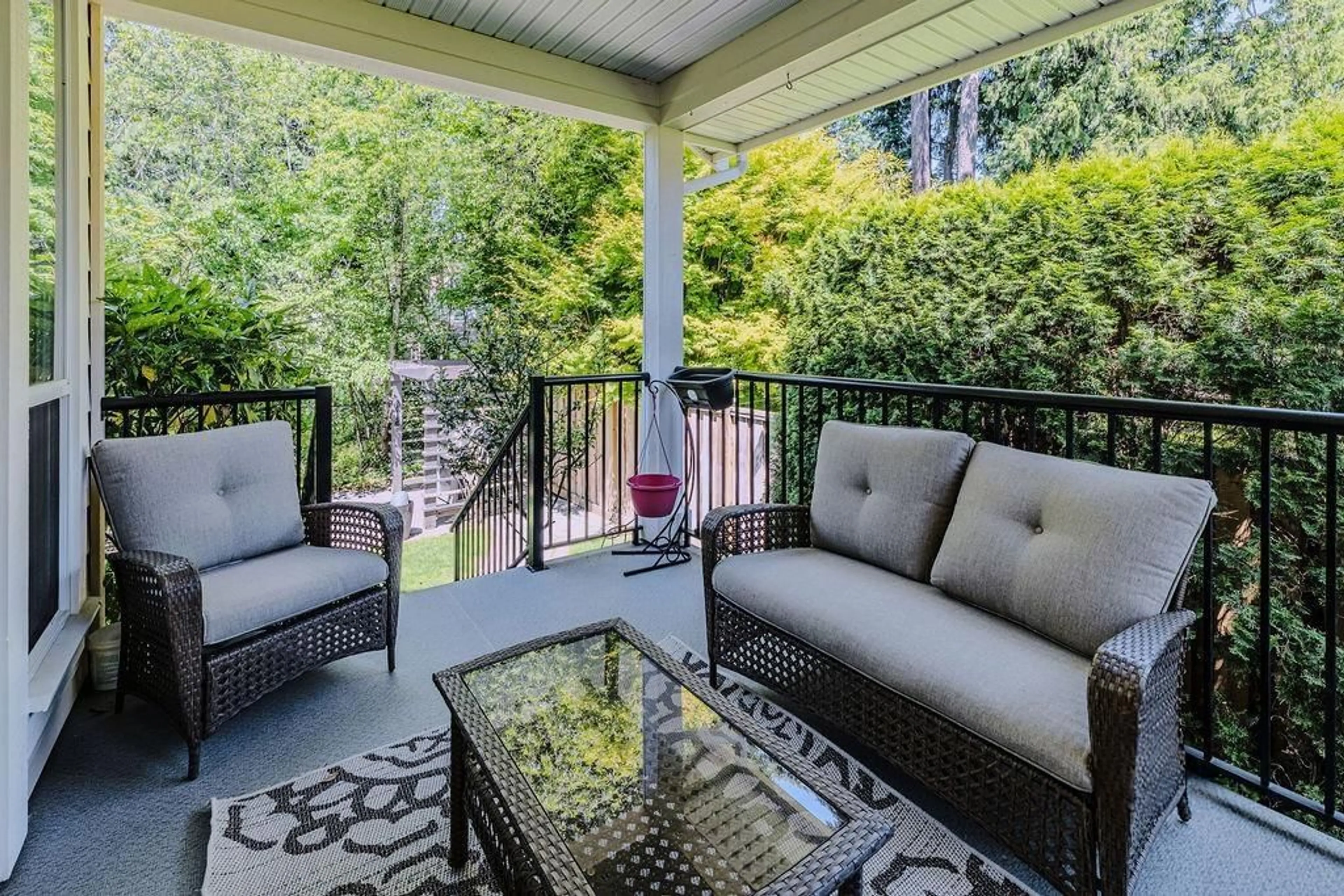 Patio, unknown for 14059 33B, Surrey British Columbia V4P3P6