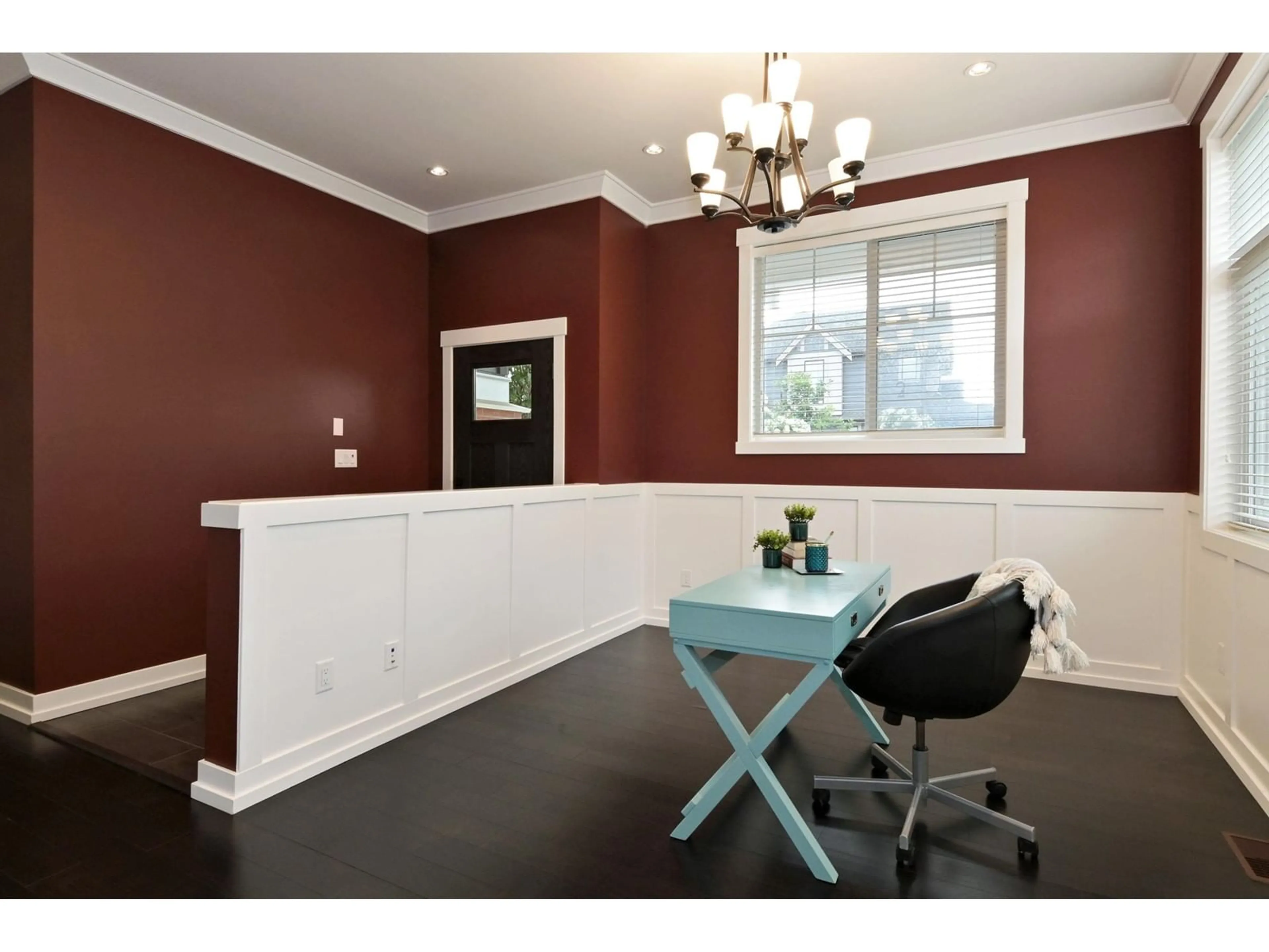 A pic of a room for 16455 22, Surrey British Columbia V3Z0L8