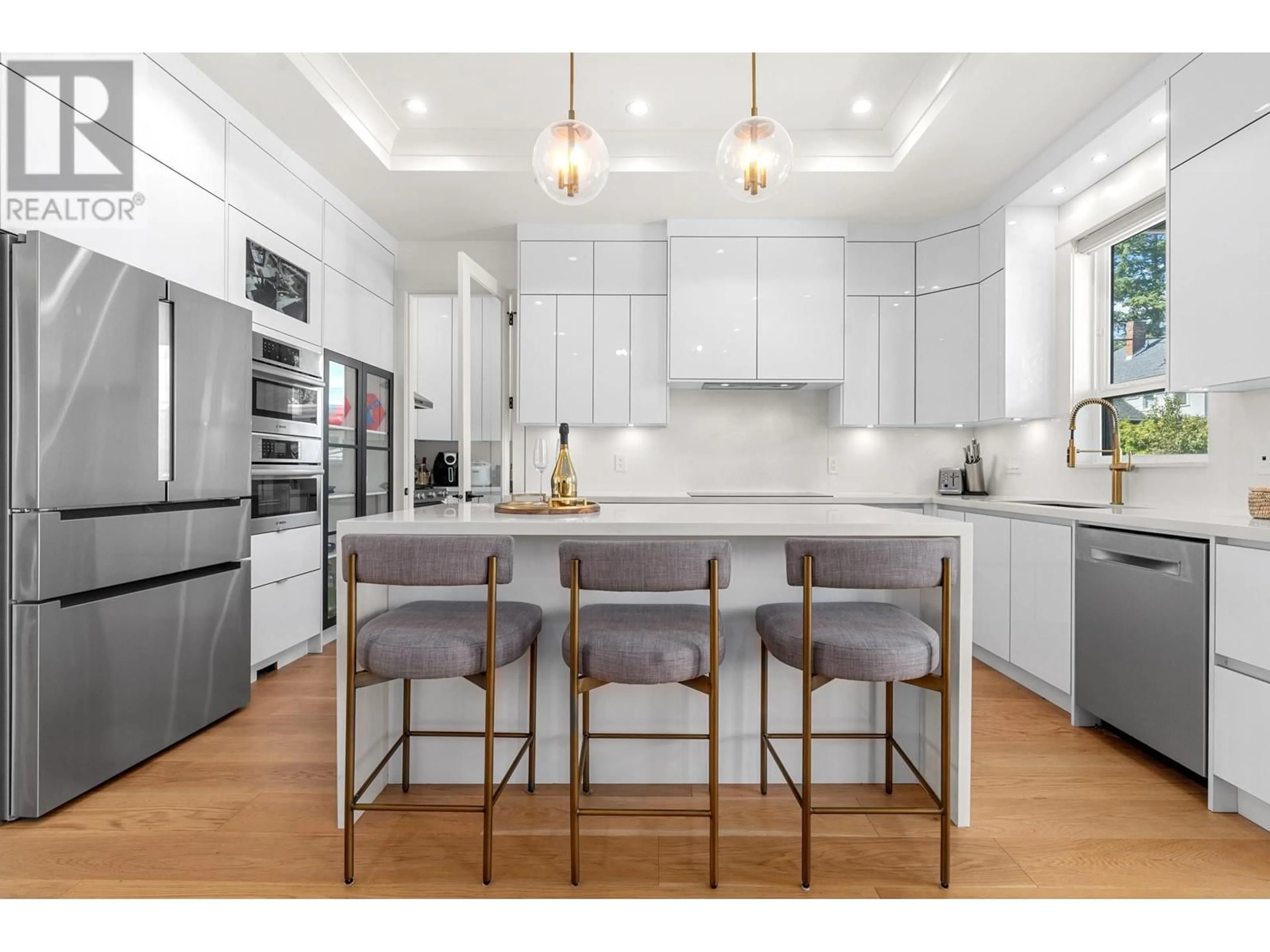 Open concept kitchen, unknown for 6731 ELWELL STREET, Burnaby British Columbia V5E1K2