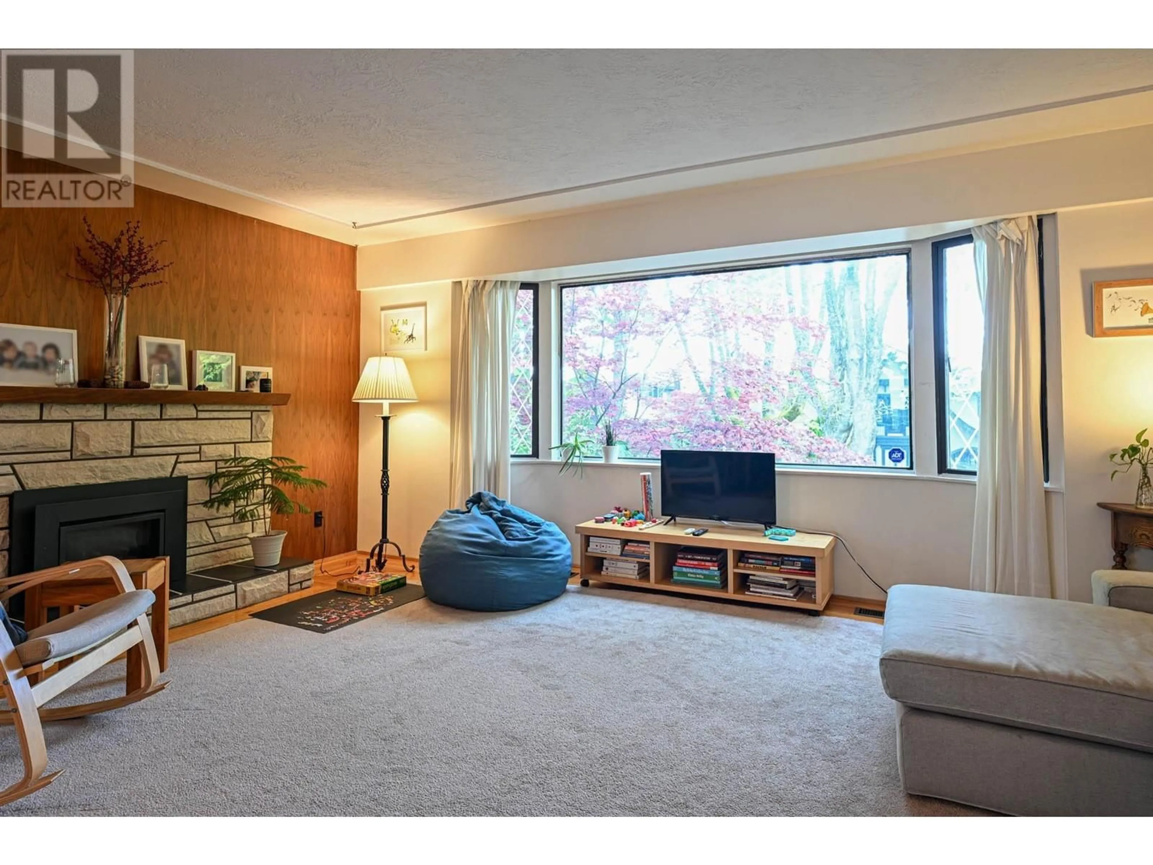 Unknown for 4378 11TH AVENUE, Vancouver British Columbia V6R2M1