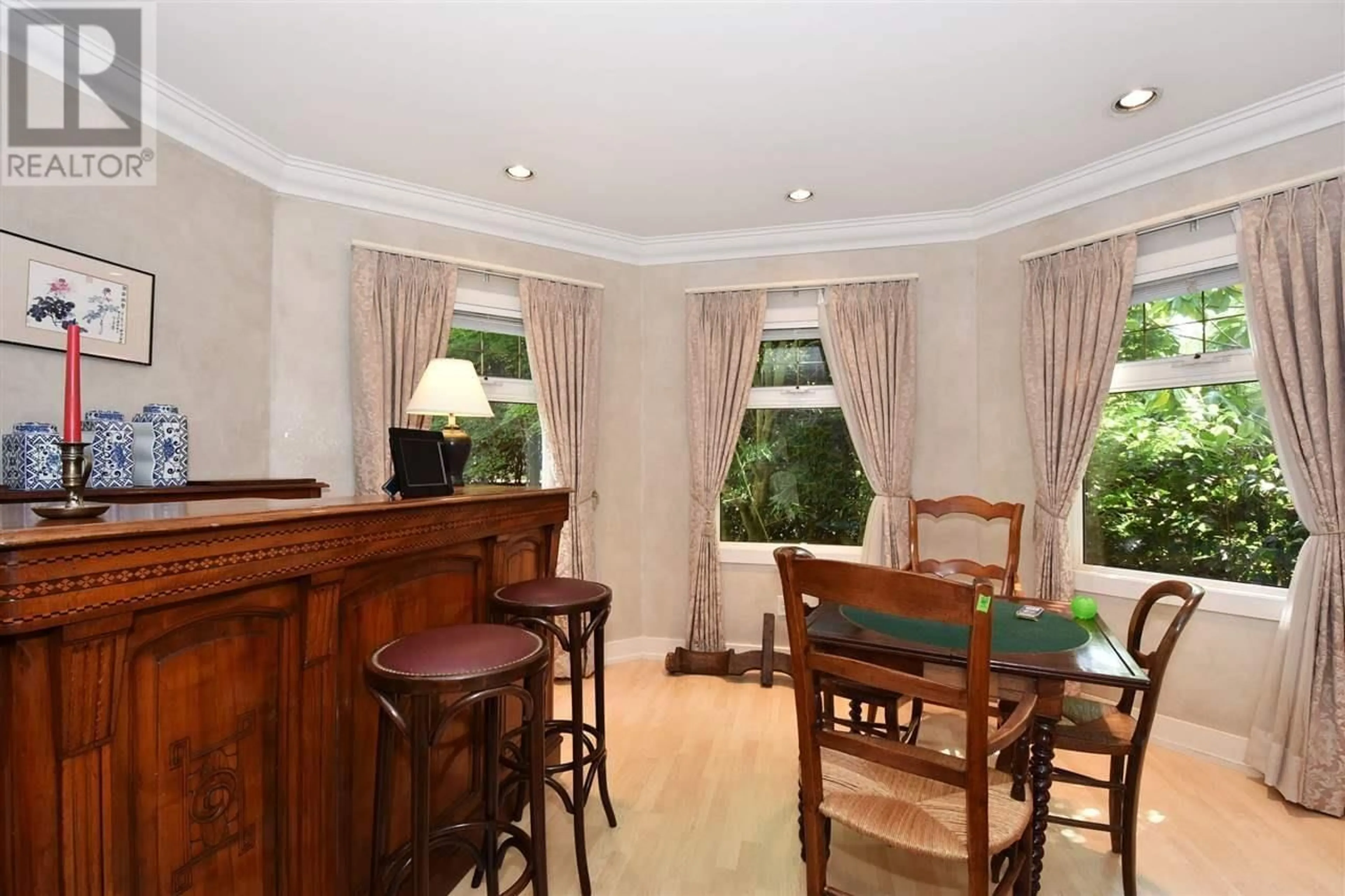 Dining room, wood/laminate floor for 5790 ADERA STREET, Vancouver British Columbia V6M3J2