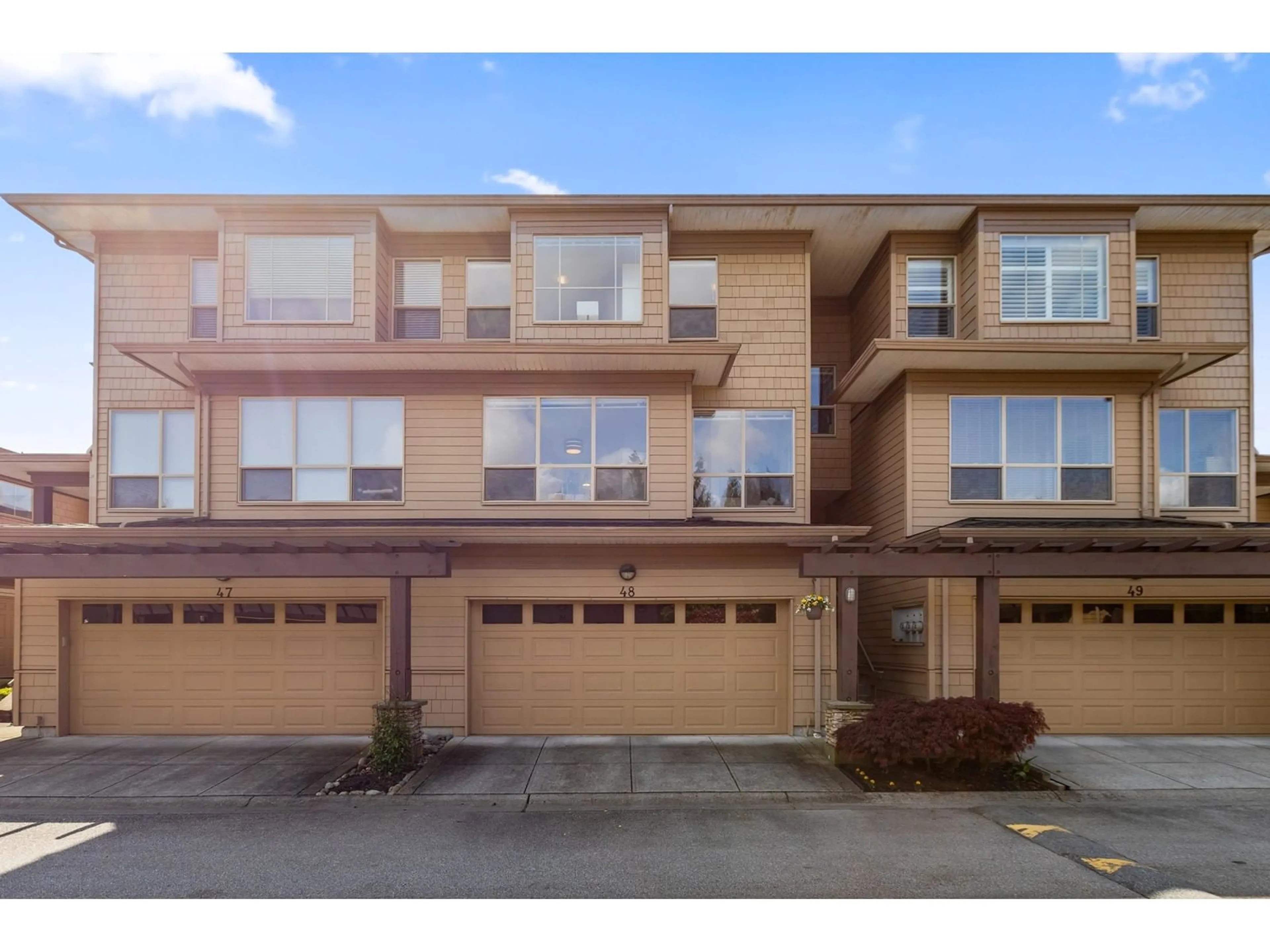 Unknown for 48 - 16655 64, Surrey British Columbia V3S3V1