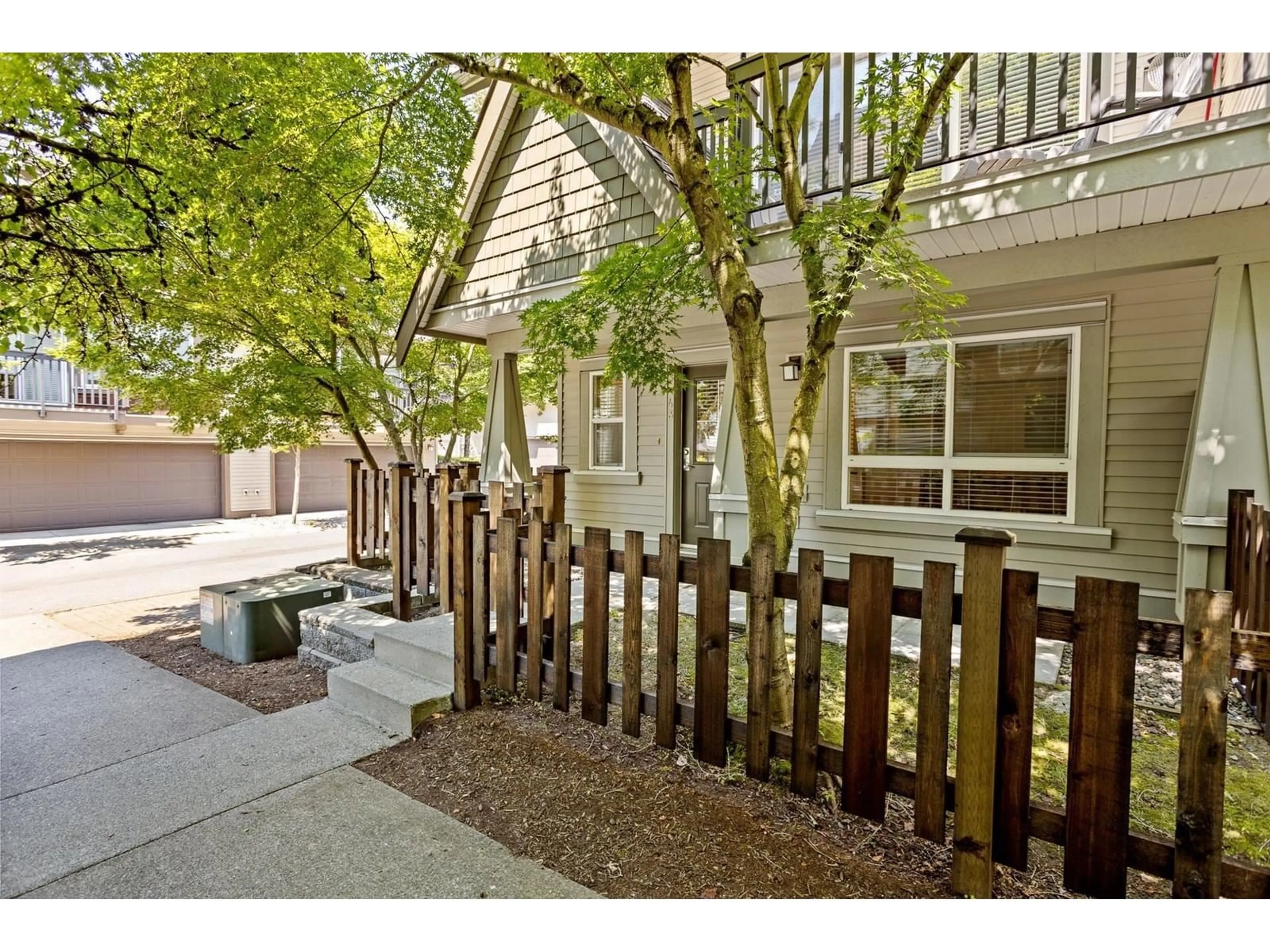 Patio, street for 43 - 7155 189, Surrey British Columbia V4N5S8