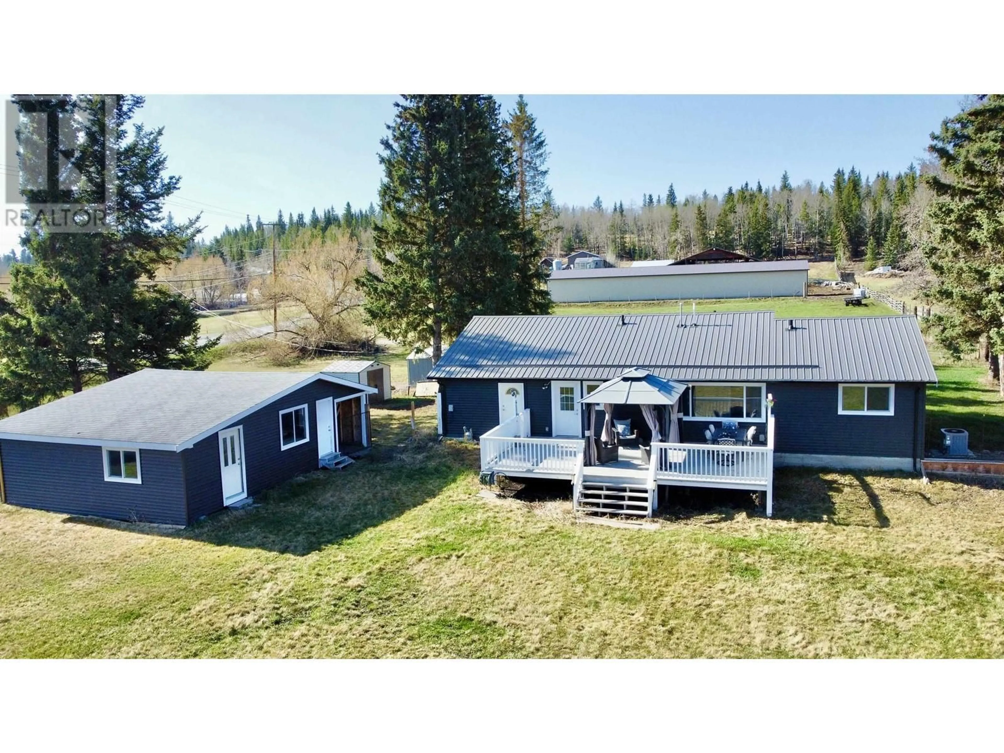 A pic from outside/outdoor area/front of a property/back of a property/a pic from drone, unknown for 6007 WALNUT ROAD, Horse Lake British Columbia V0K2E3