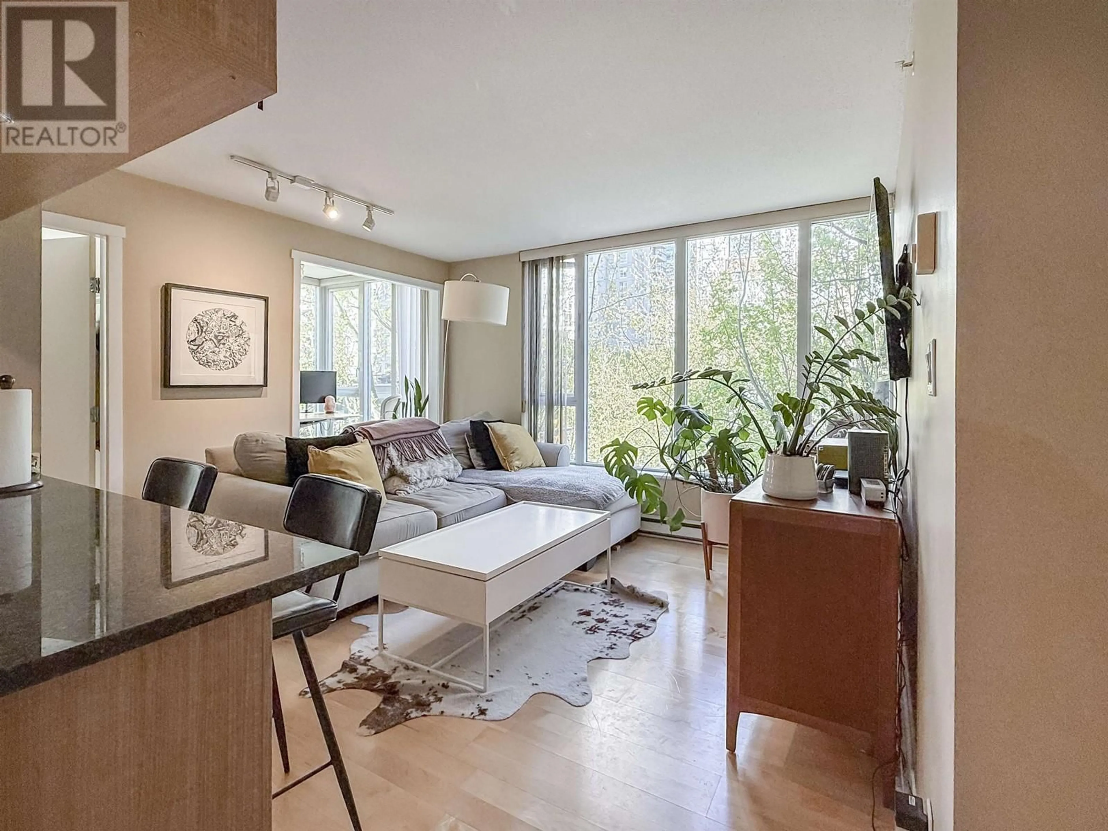 Living room with furniture, unknown for 302 - 1010 RICHARDS STREET, Vancouver British Columbia V6B1G2