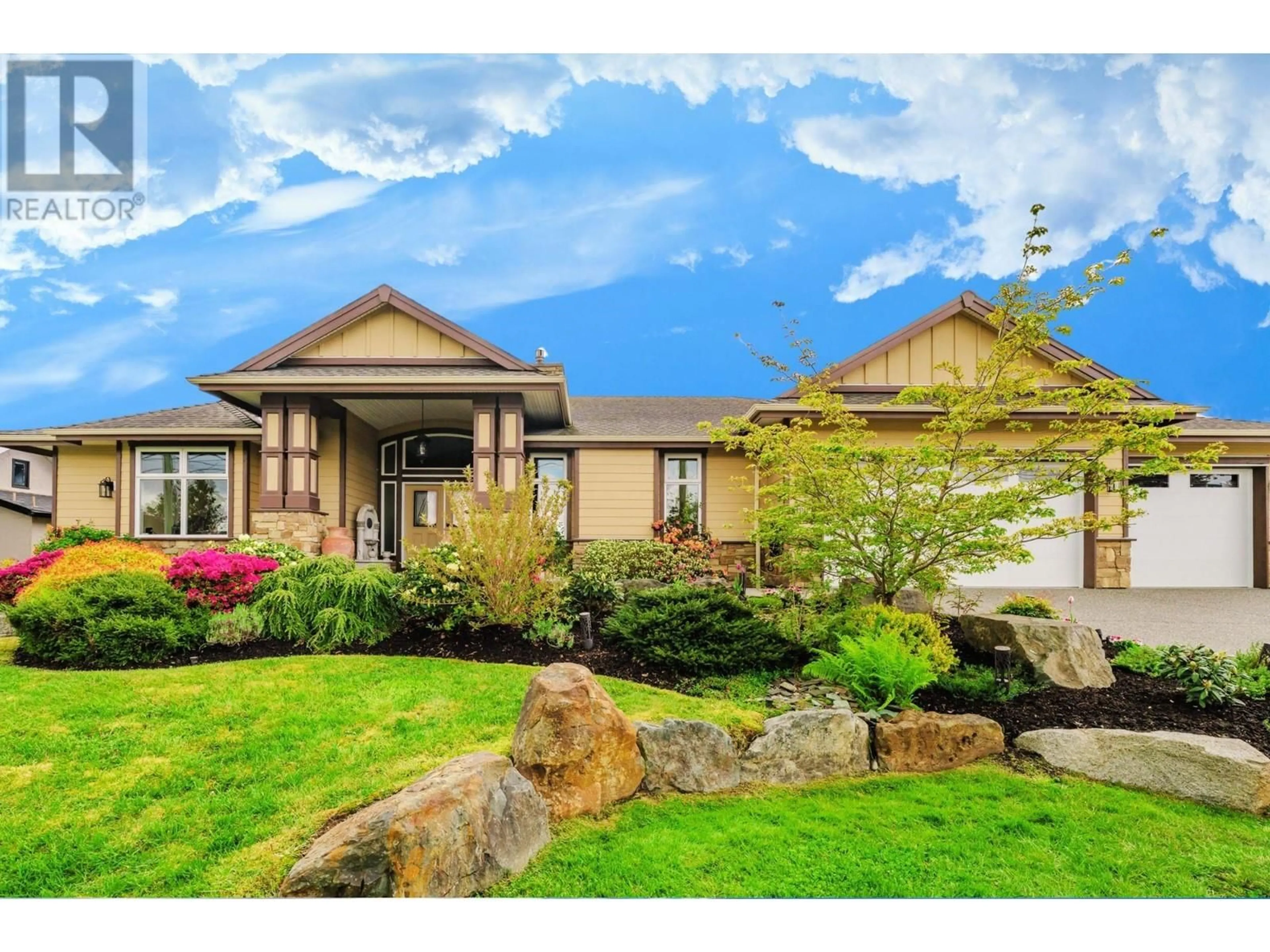 Home with vinyl exterior material, unknown for 20282 WHARF STREET, Maple Ridge British Columbia V2X1A3