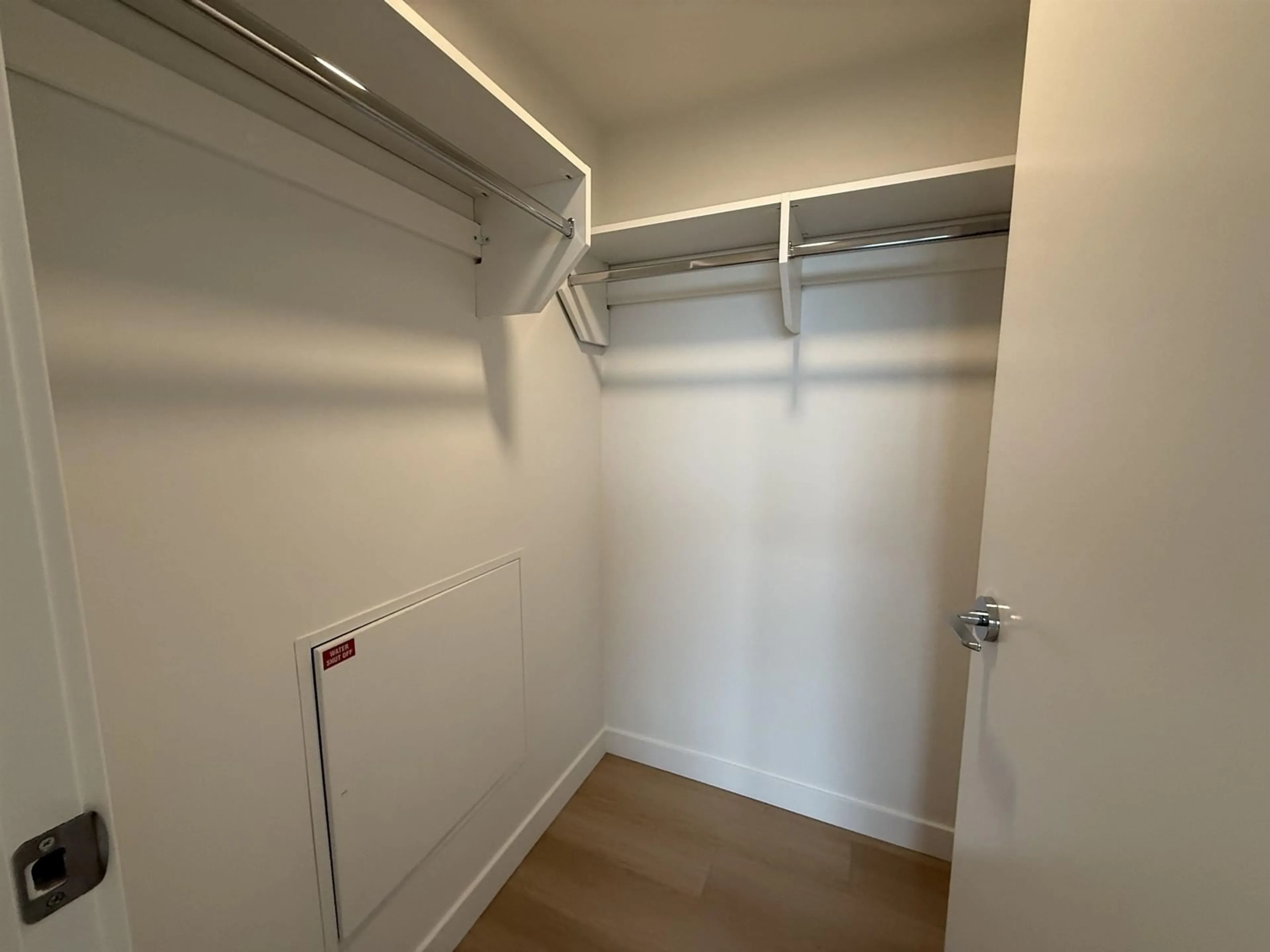 A pic of a room for 2210 - 13725 GEORGE JUNCTION, Surrey British Columbia V3T4Y3