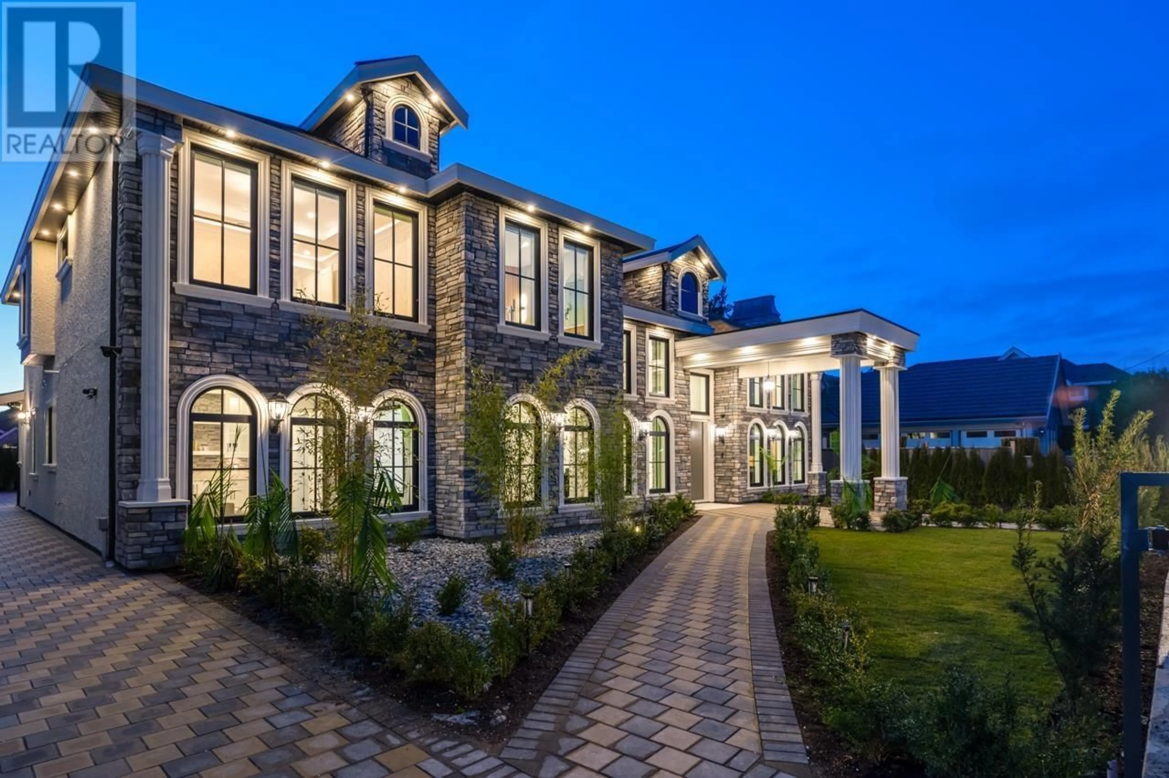 Home with brick exterior material, mountain view for 8151 LUNDY ROAD, Richmond British Columbia V6Y2H4