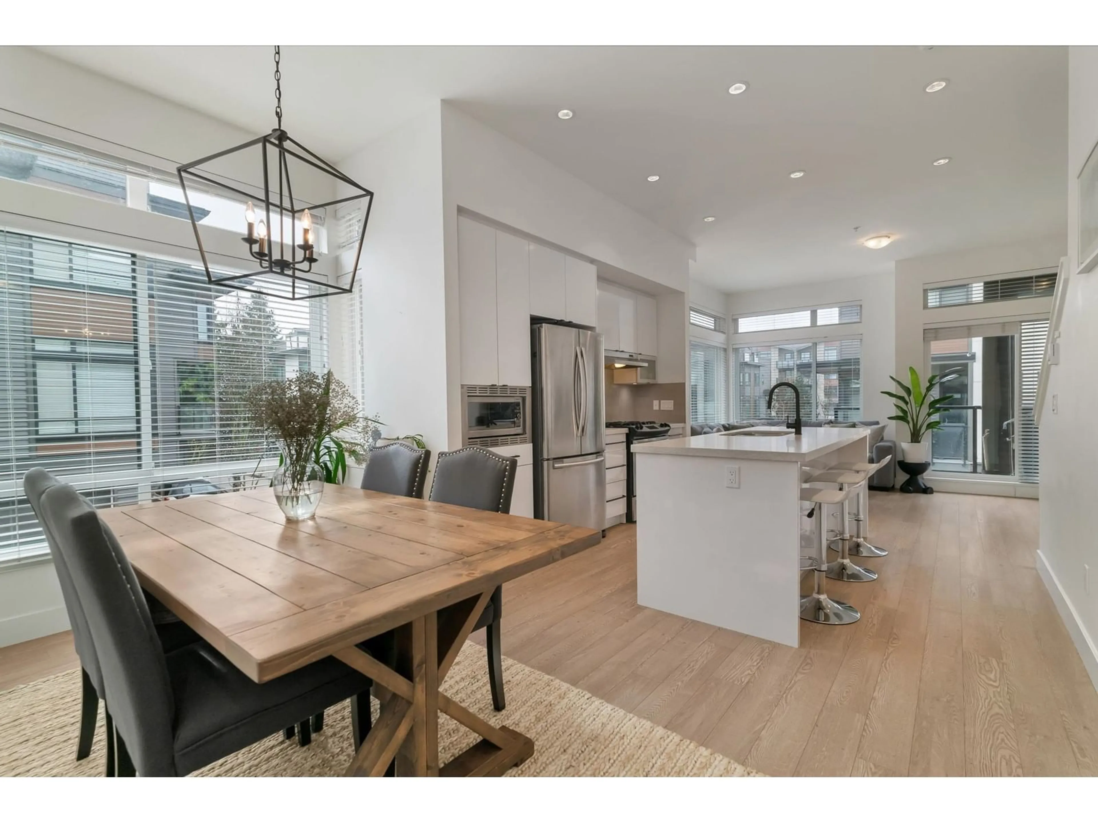 Open concept kitchen, unknown for 22 - 7811 209, Langley British Columbia V2Y0P2