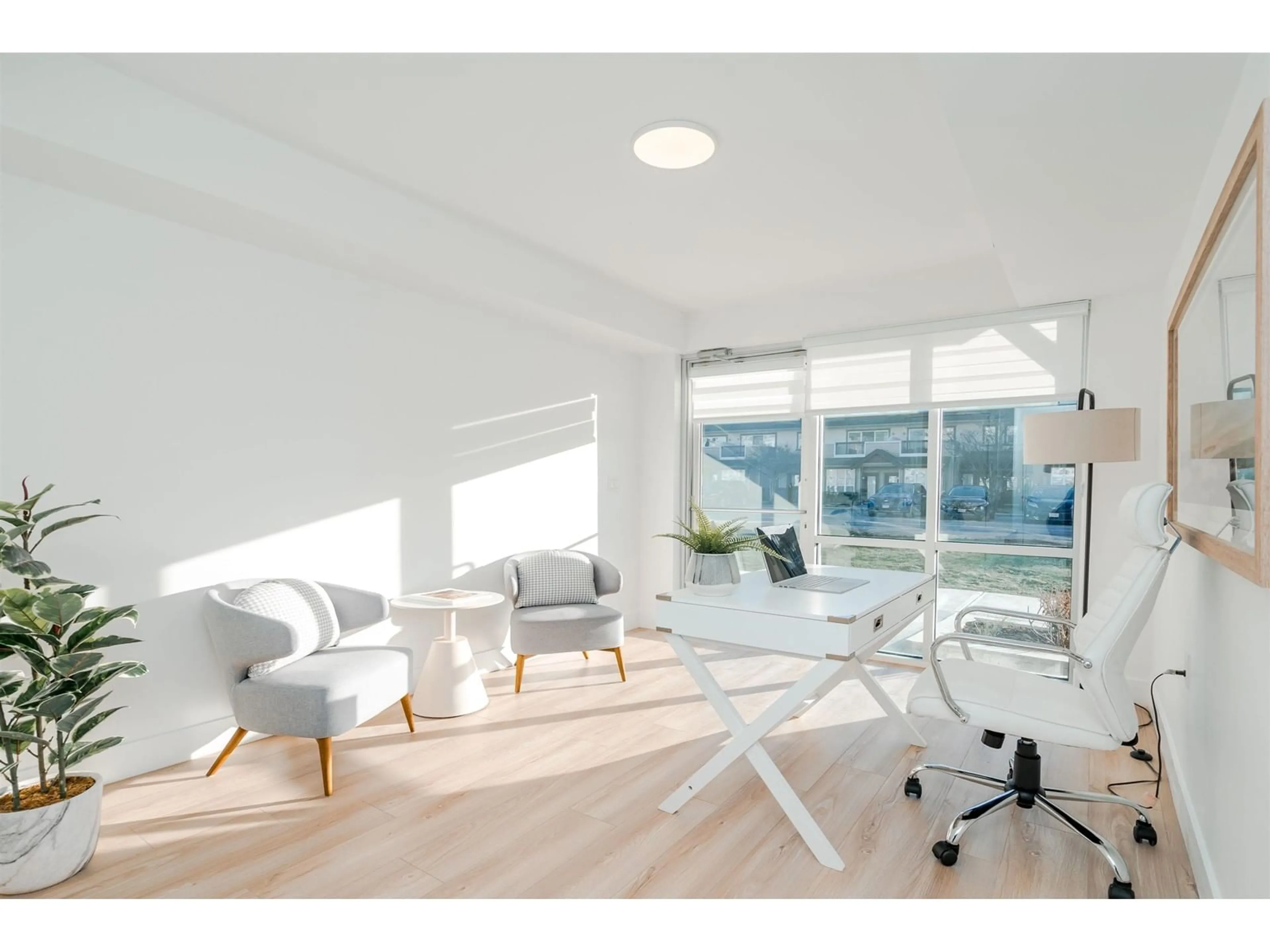 A pic of a room for 30 - 18855 72, Surrey British Columbia V4N6X2