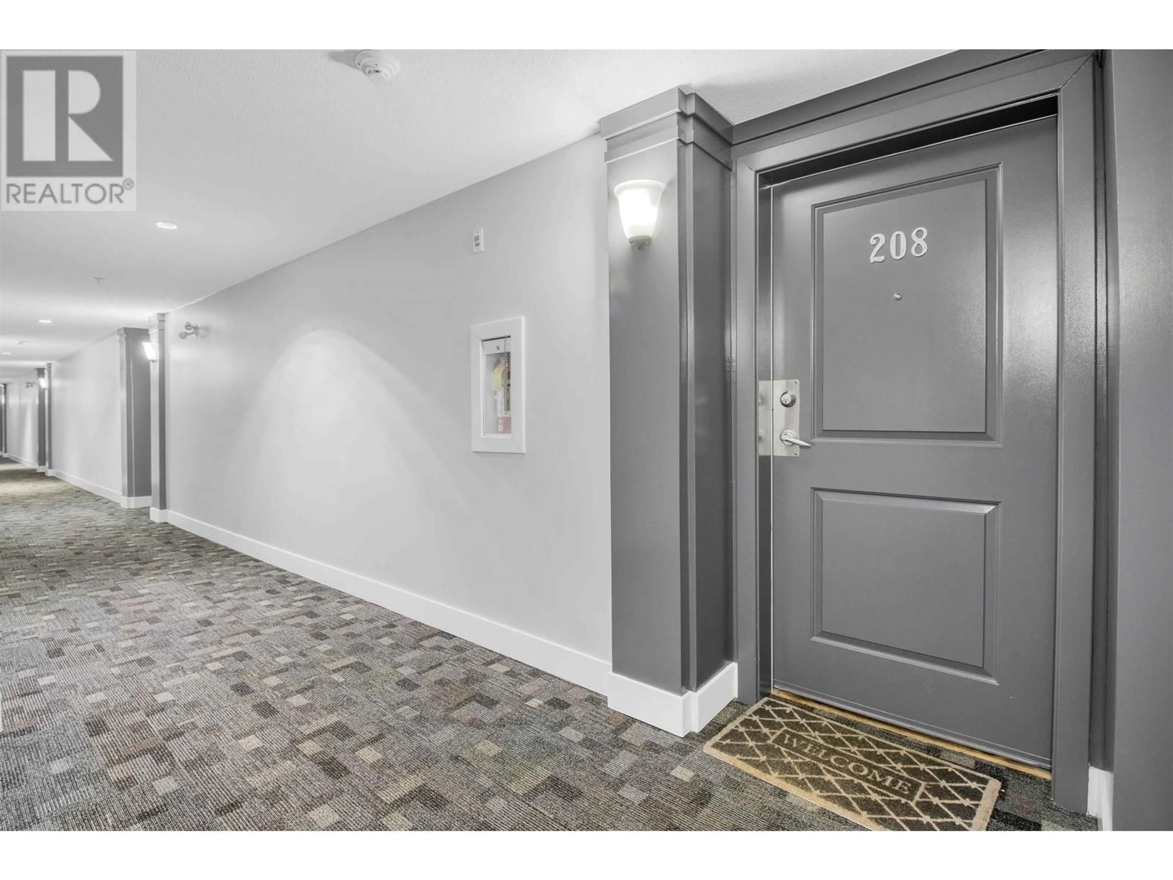 Indoor foyer for 208 - 12020 207A STREET, Maple Ridge British Columbia V2X8V2