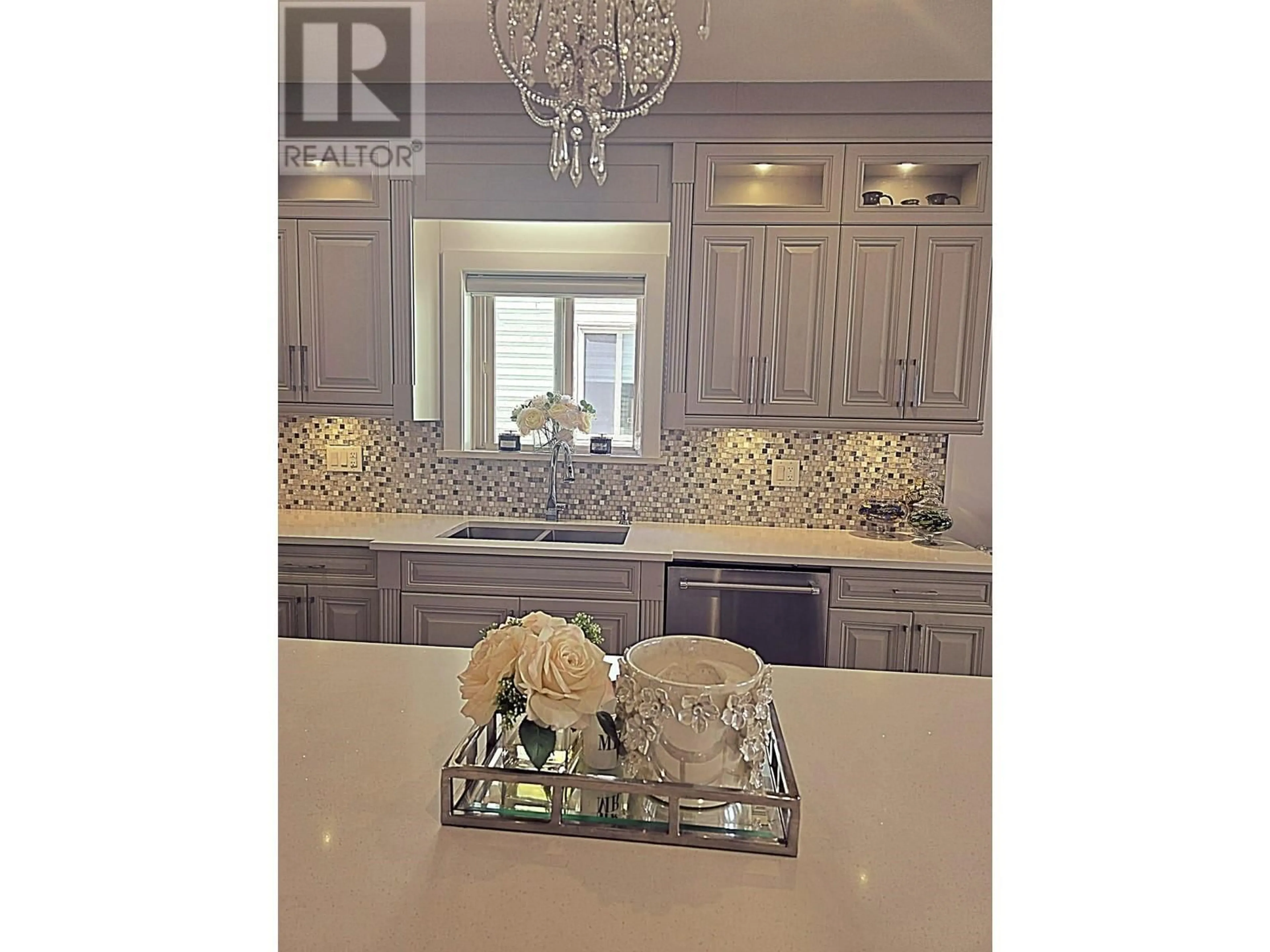 Open concept kitchen, unknown for 1465 SALTER STREET, New Westminster British Columbia V3M0L1