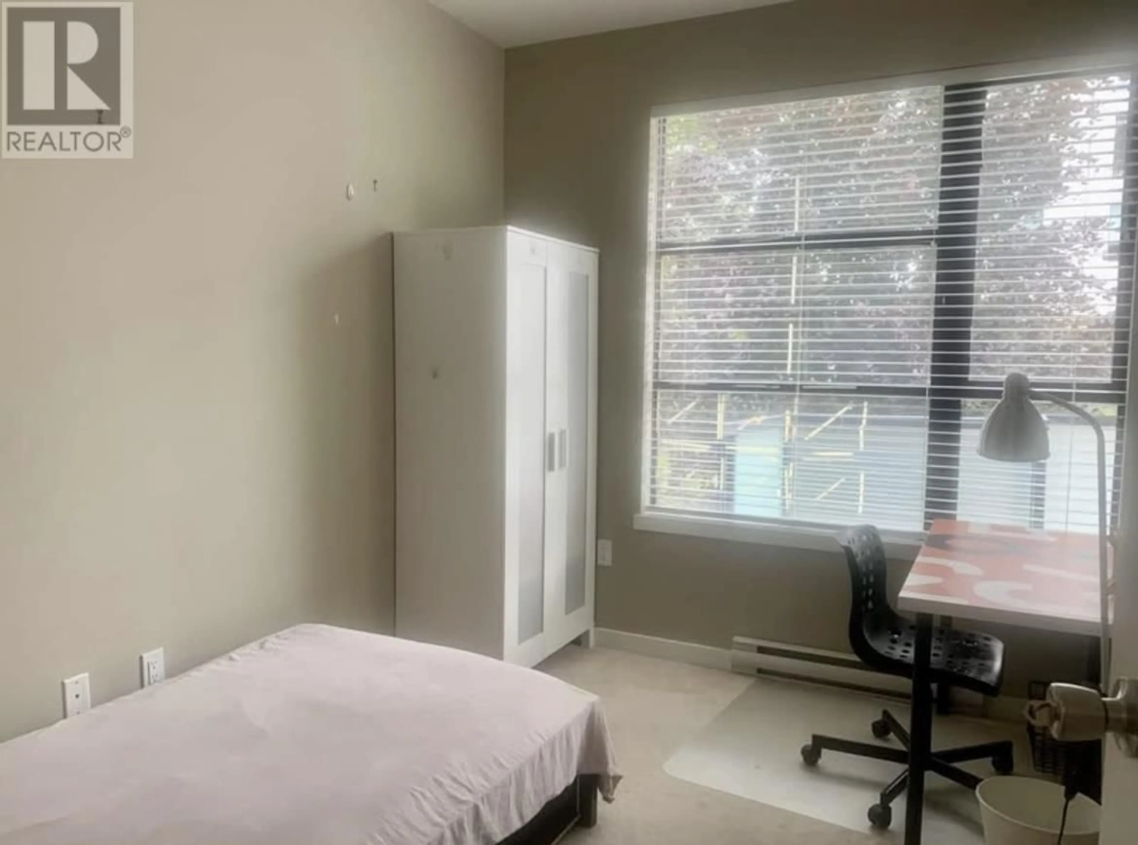 A pic of a room for 31 - 1863 WESBROOK MALL, Vancouver British Columbia V6T2J7