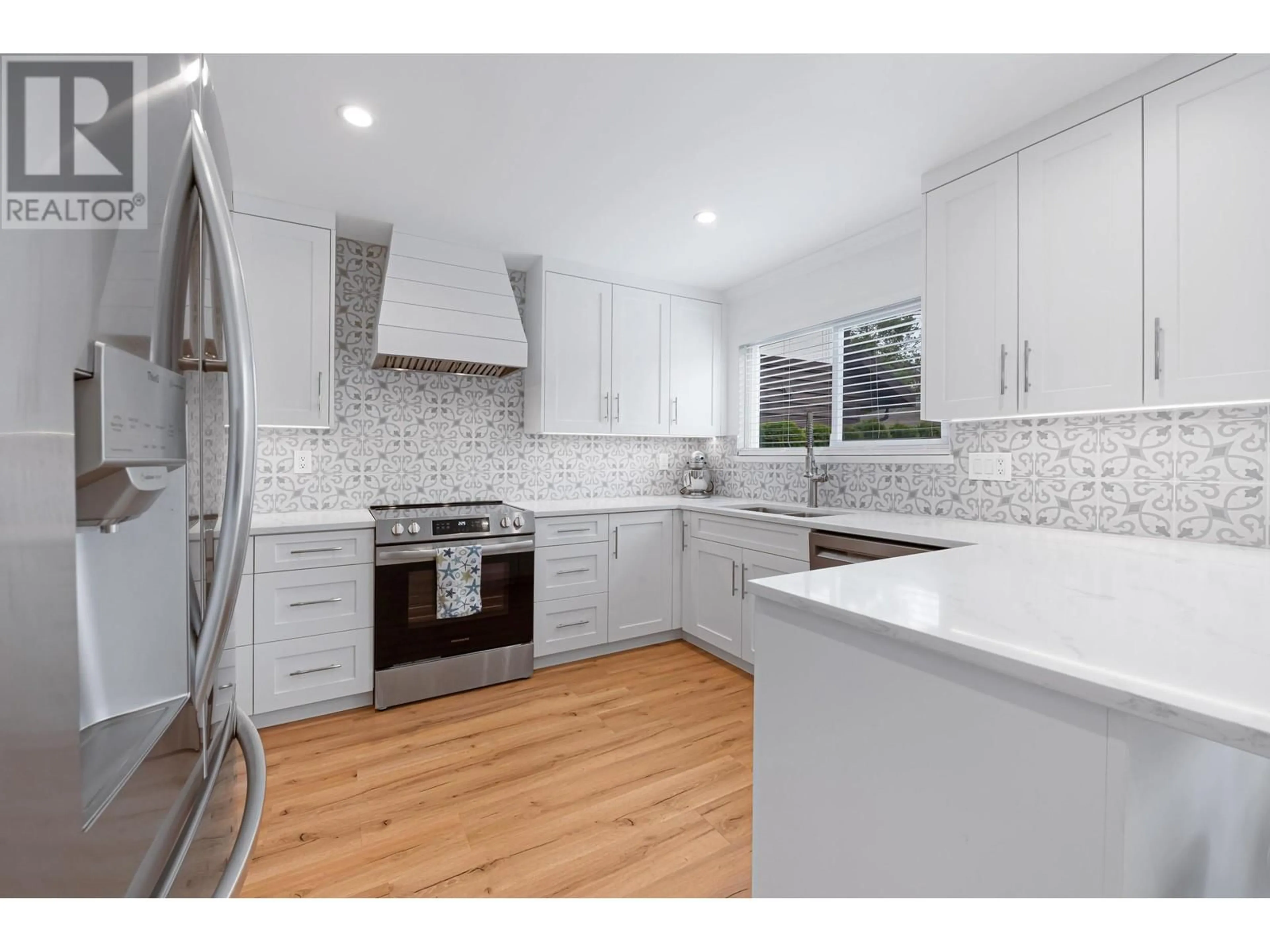 Open concept kitchen, unknown for 4220 WALLER DRIVE, Richmond British Columbia V7E5J5