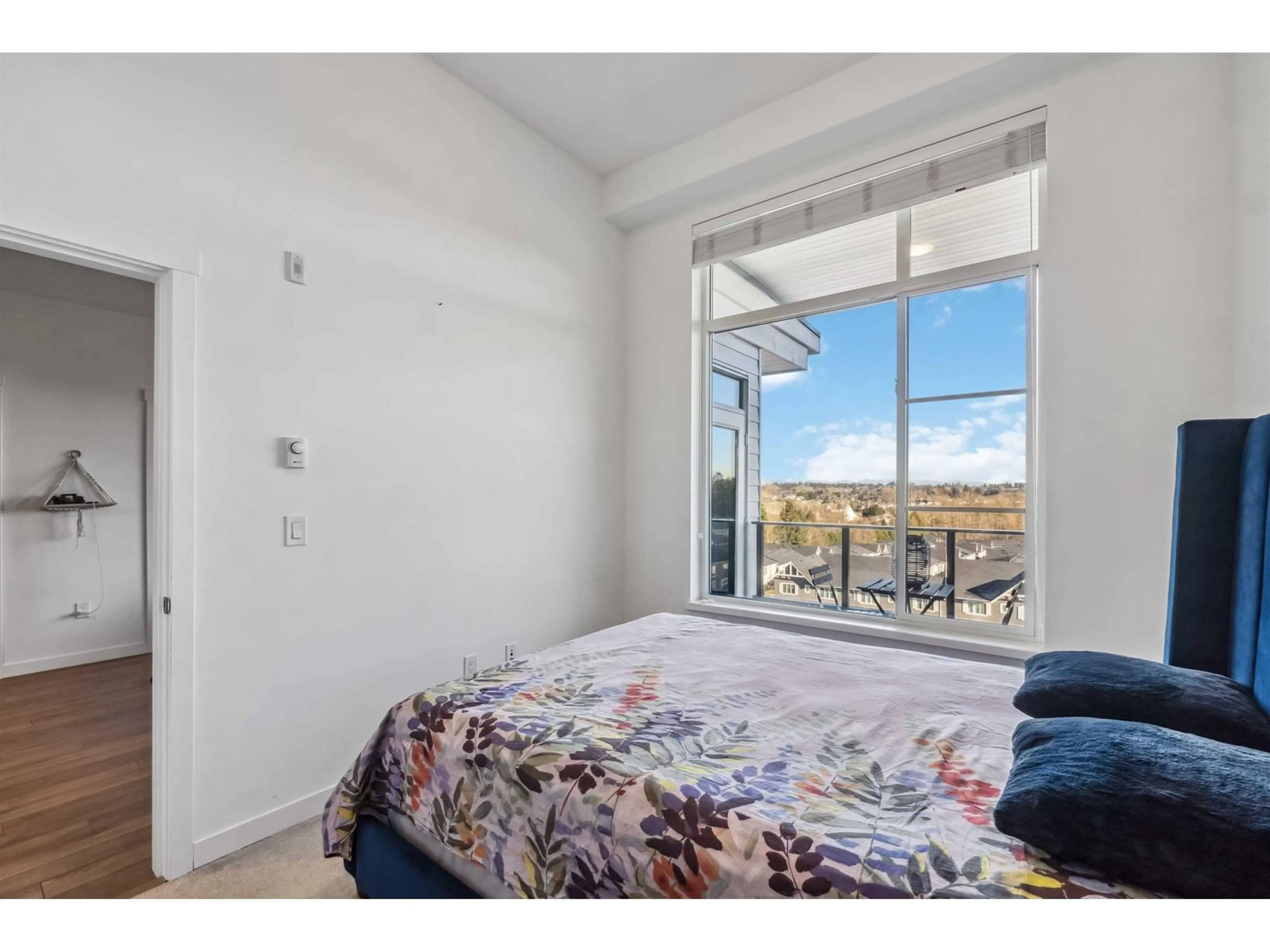 Bedroom with bed, unknown for 617 - 13623 81A, Surrey British Columbia V3W3N7
