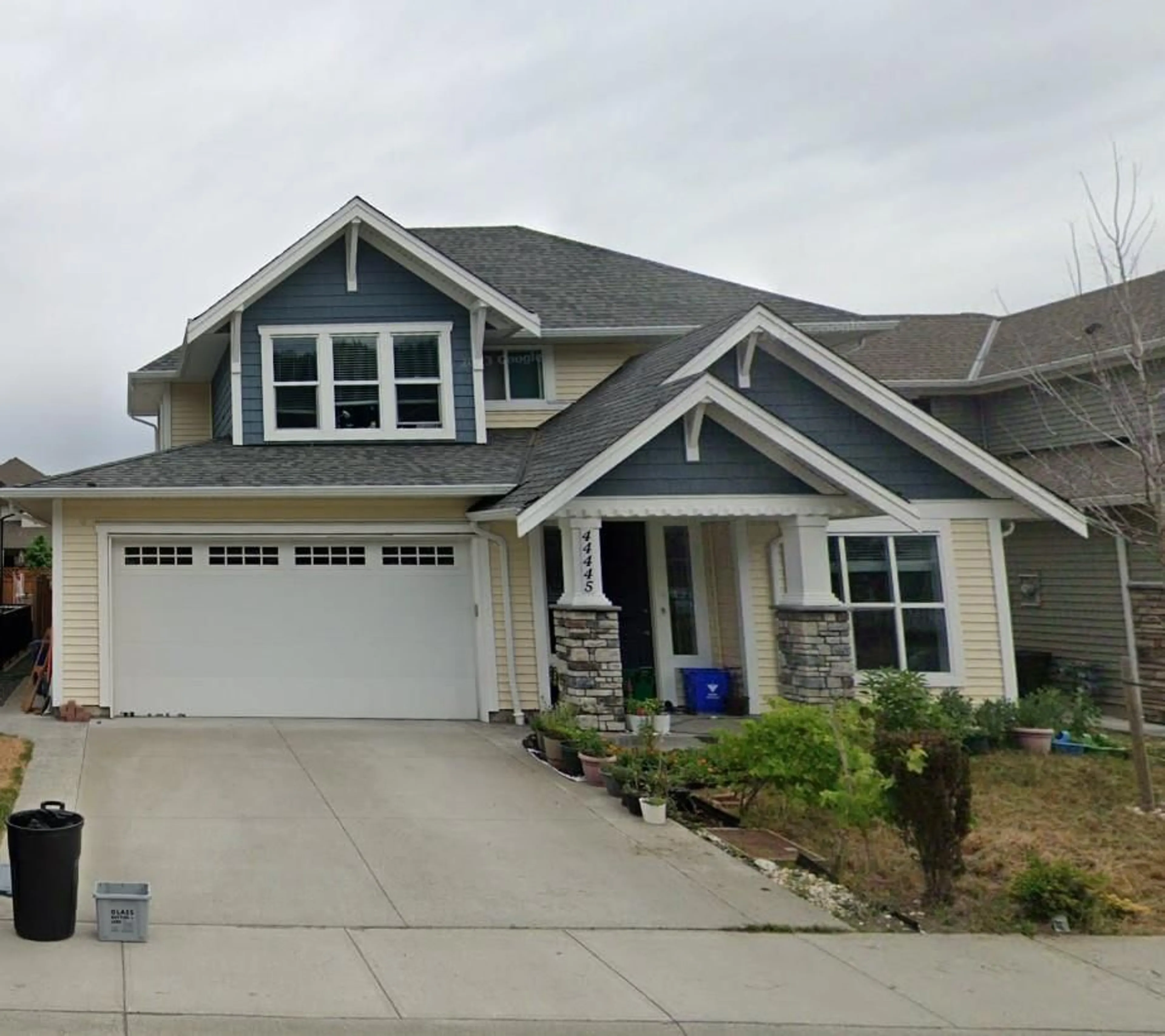 Home with vinyl exterior material, street for 44445 SHERRY DRIVE, Chilliwack British Columbia V2R0R6